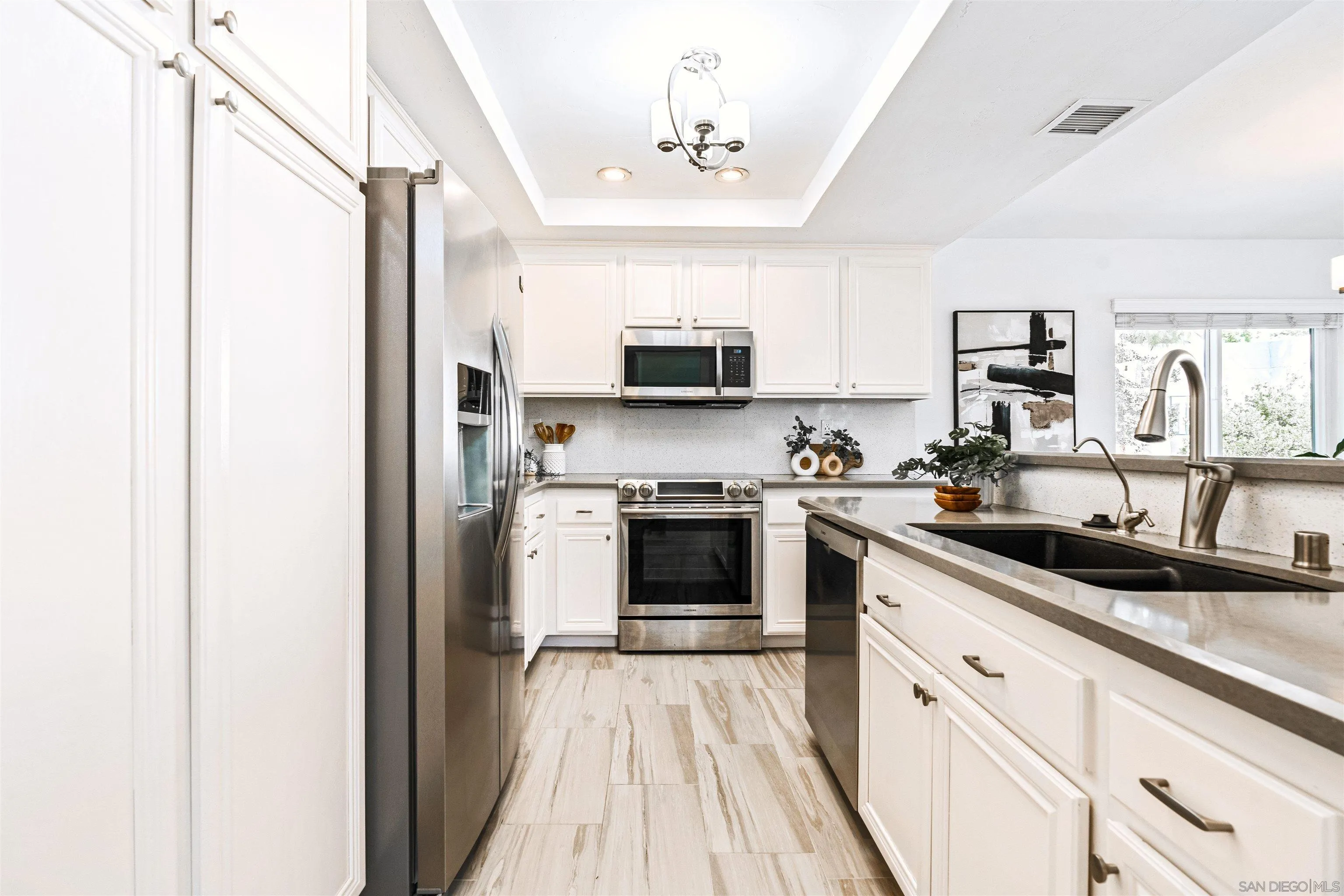 Photo #10: 250035121 Listing: Photo #10