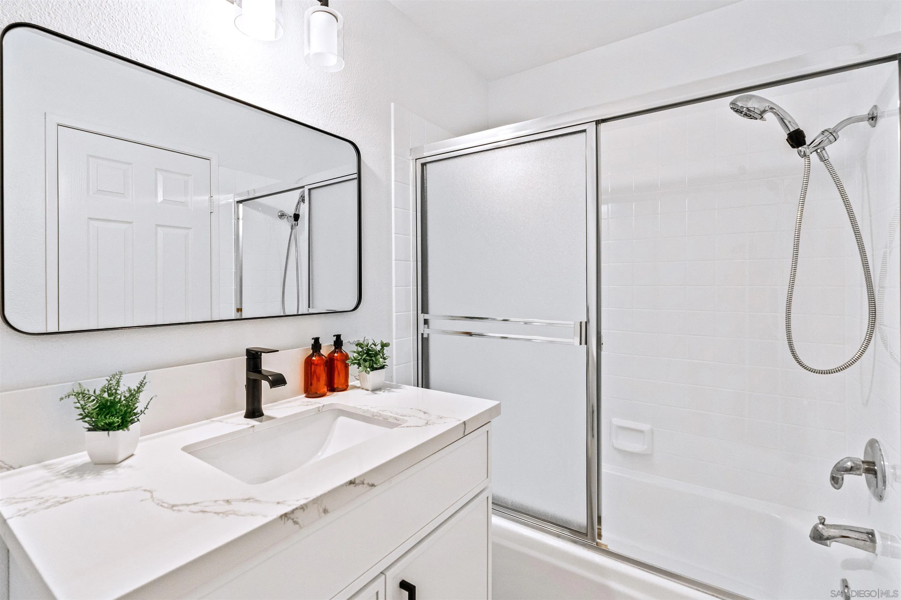 Photo #28: 250035121 Listing: Photo #28