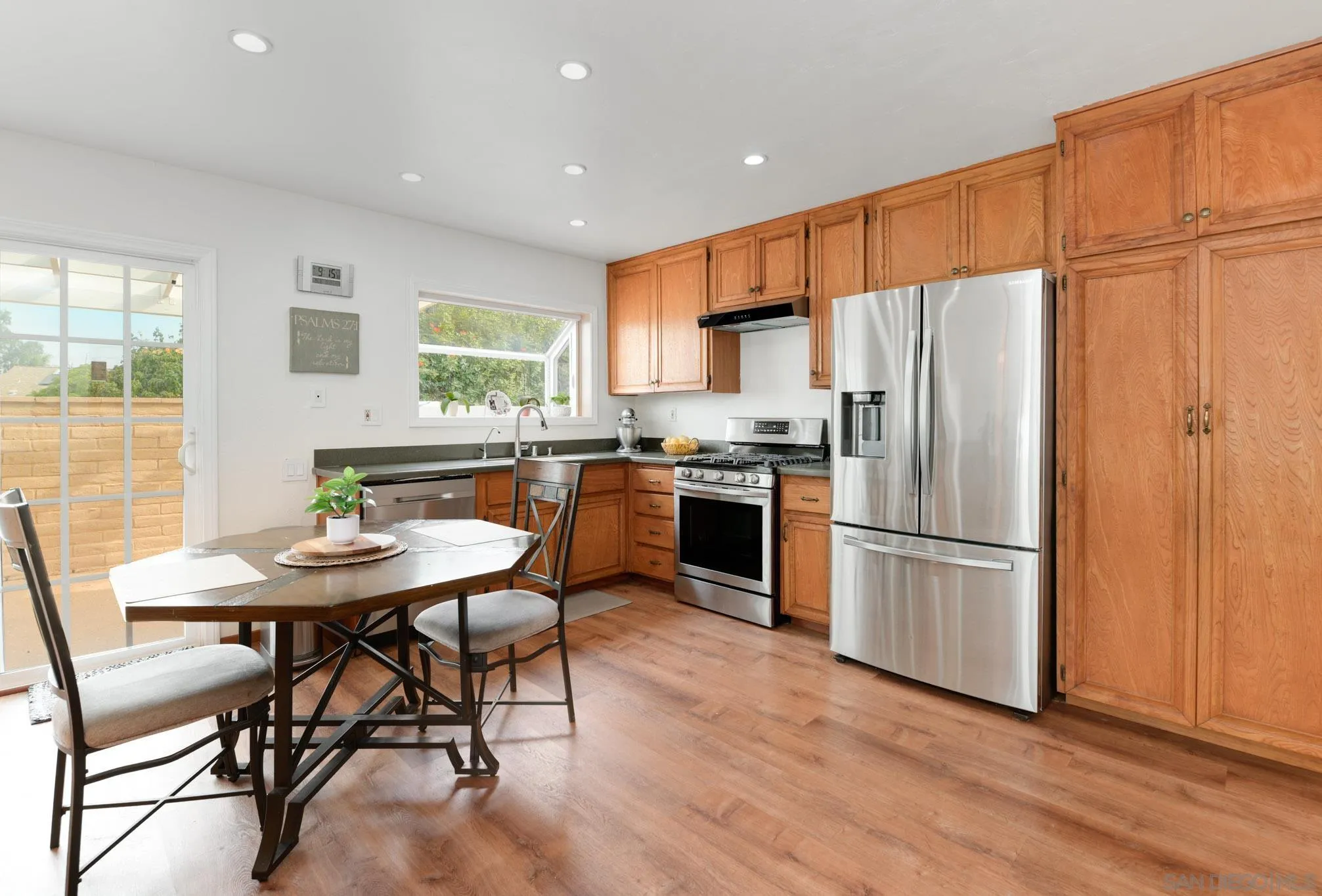 https://cdn.realtyfeed.com/cdn/127/250035123/5298b9c39dfb7cb58288b8551b0372f1.webp
