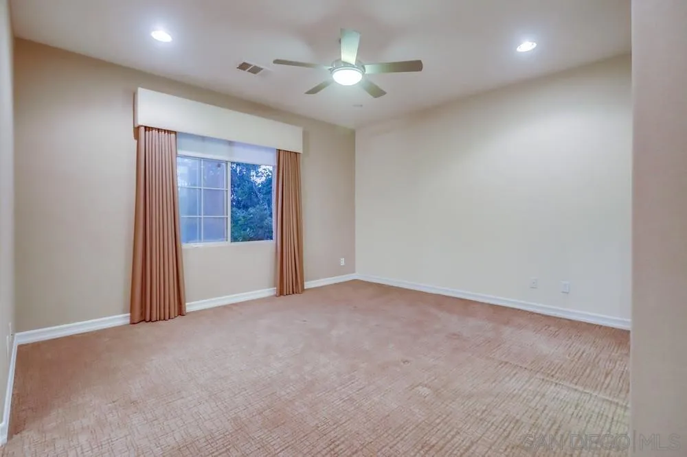 Photo #28: 250035134 Listing: Photo #28