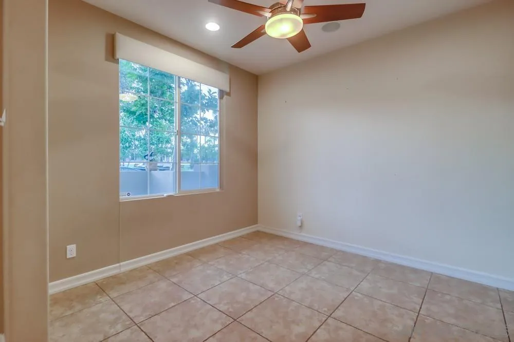 Photo #12: 250035134 Listing: Photo #12