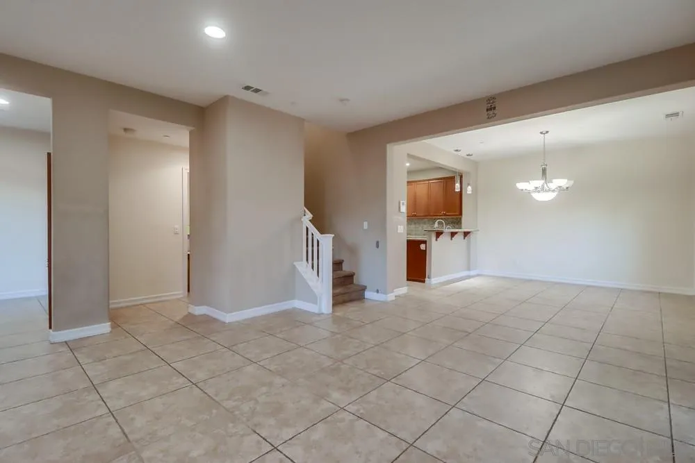 Photo #10: 250035134 Listing: Photo #10