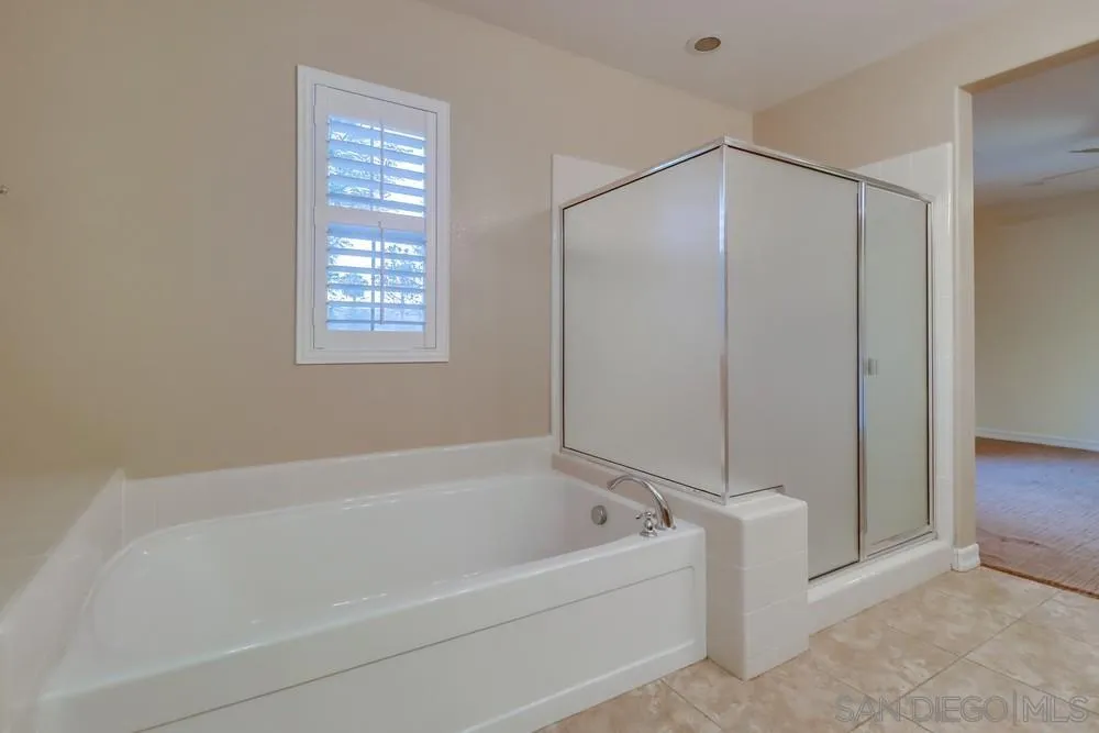 Photo #32: 250035134 Listing: Photo #32