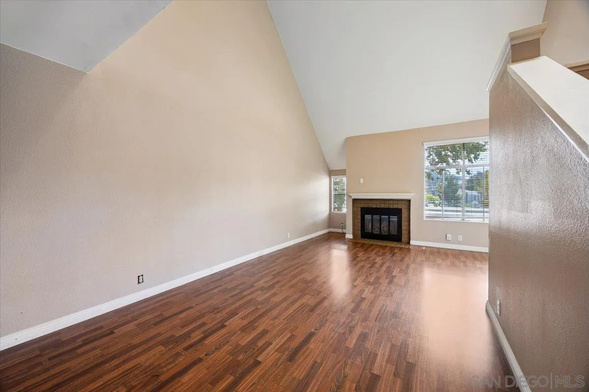 Photo #6: 250035135 Listing 