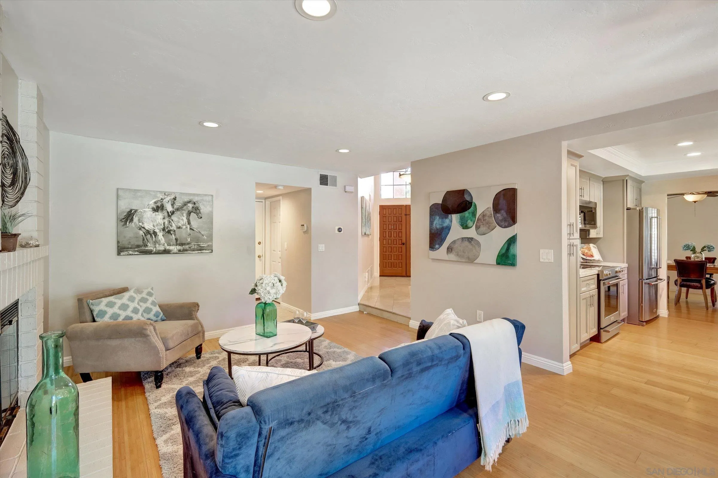 https://cdn.realtyfeed.com/cdn/127/250035139/59373f468bd0d341b3f2df5043dea87c.webp
