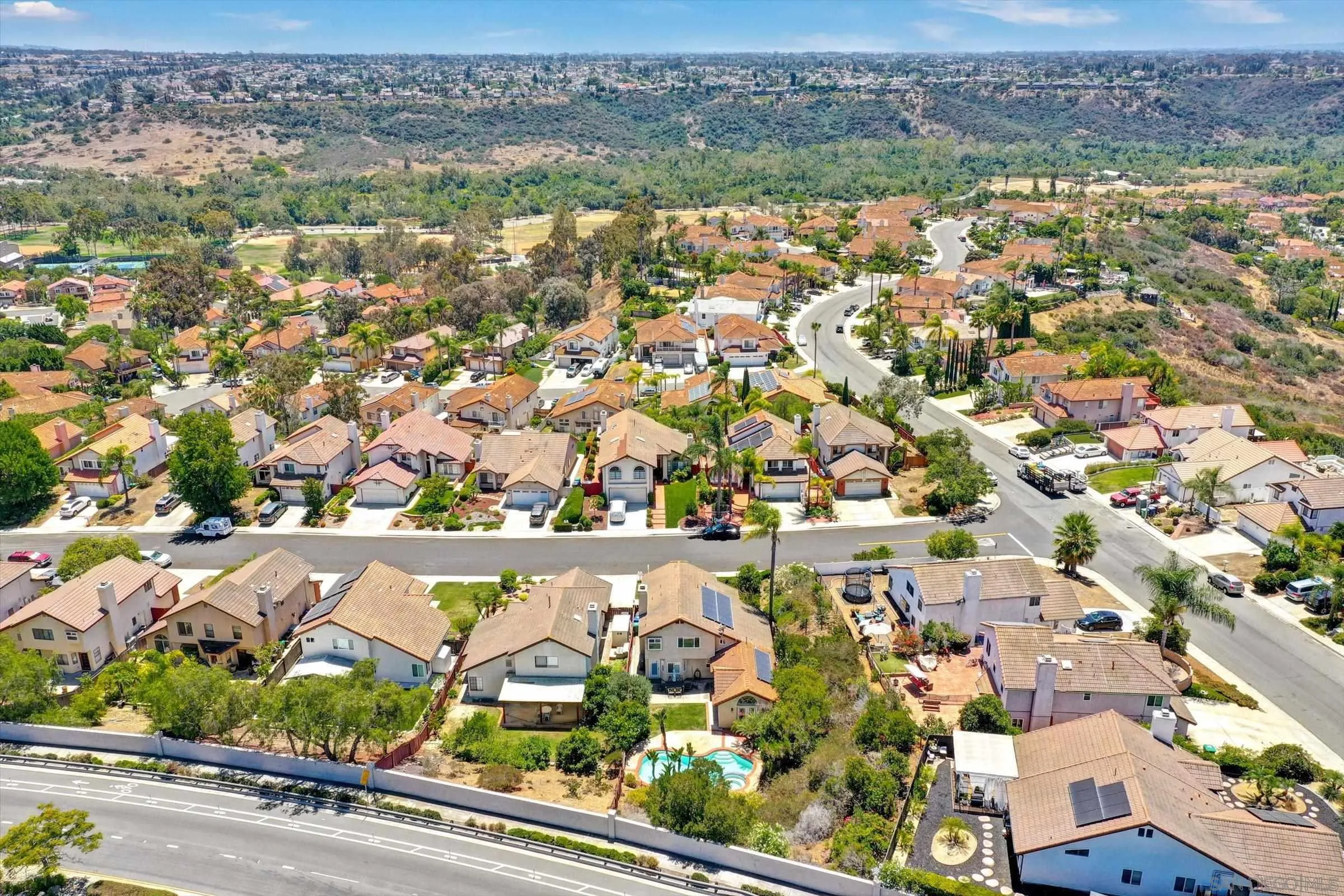 https://cdn.realtyfeed.com/cdn/127/250035139/d7bdee08815bfdd5a2e81723581abf6c.webp