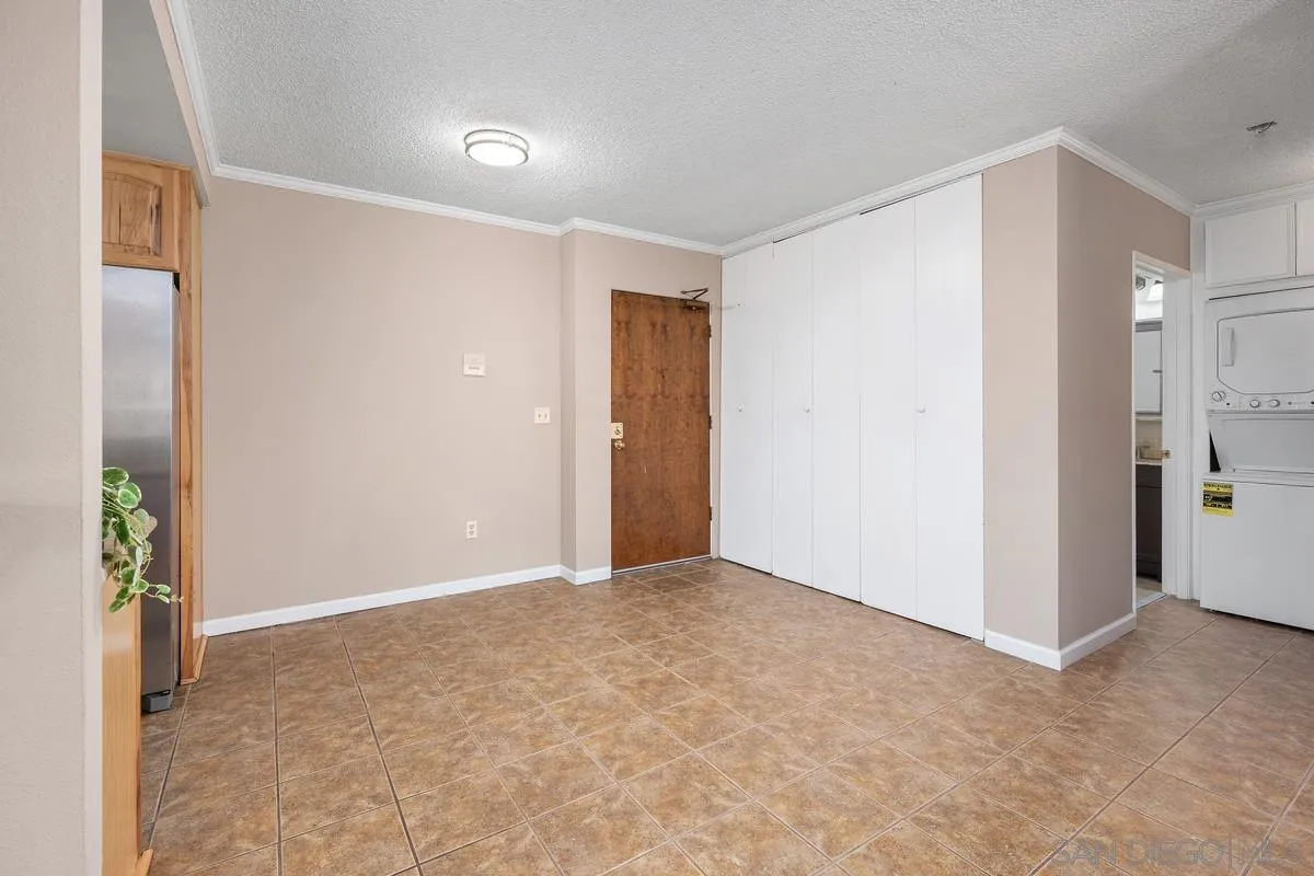 Photo #10: 250035140 Listing: Photo #10