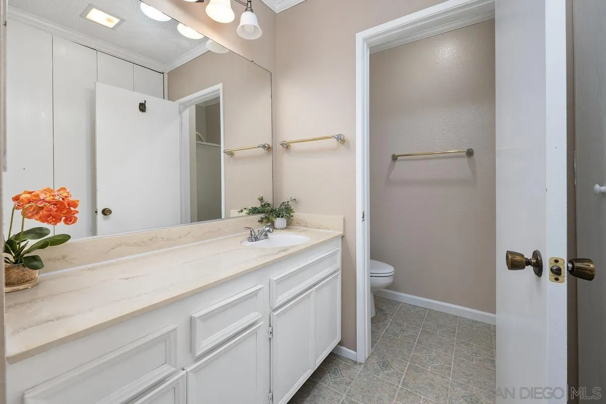 Photo #20: 250035140 Listing: Photo #20