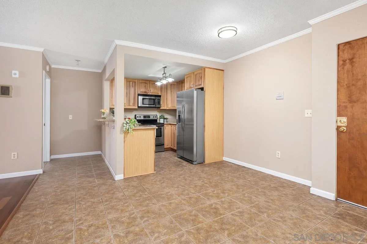 Photo #7: 250035140 Listing: Photo #7