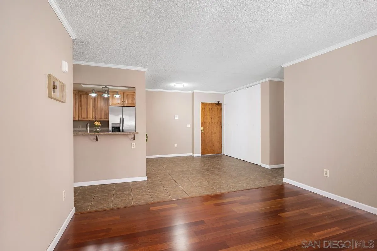 Photo #9: 250035140 Listing: Photo #9