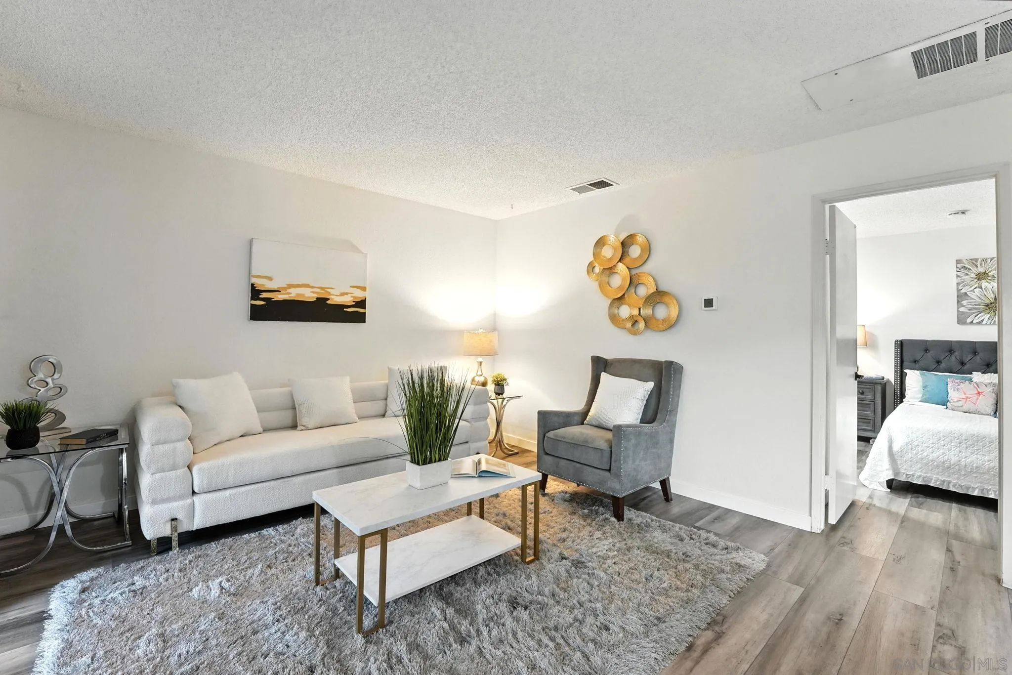 Photo #7: 250035141 Listing: Photo #7