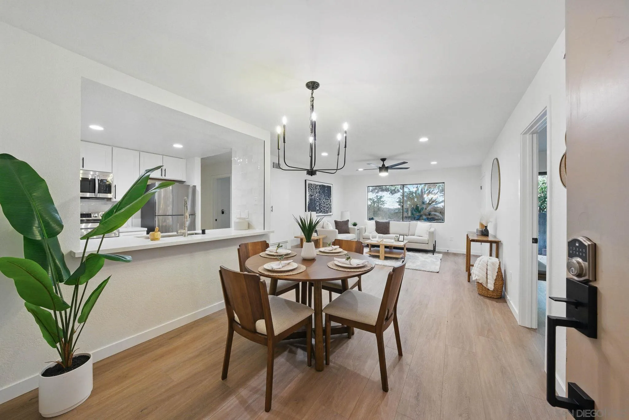 Photo #4: 250035147 Listing 