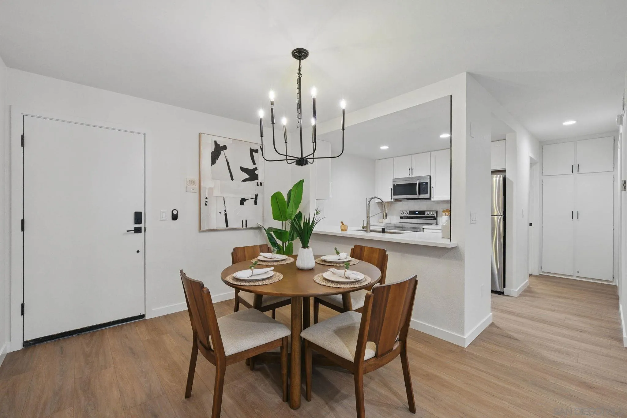 Photo #5: 250035147 Listing 