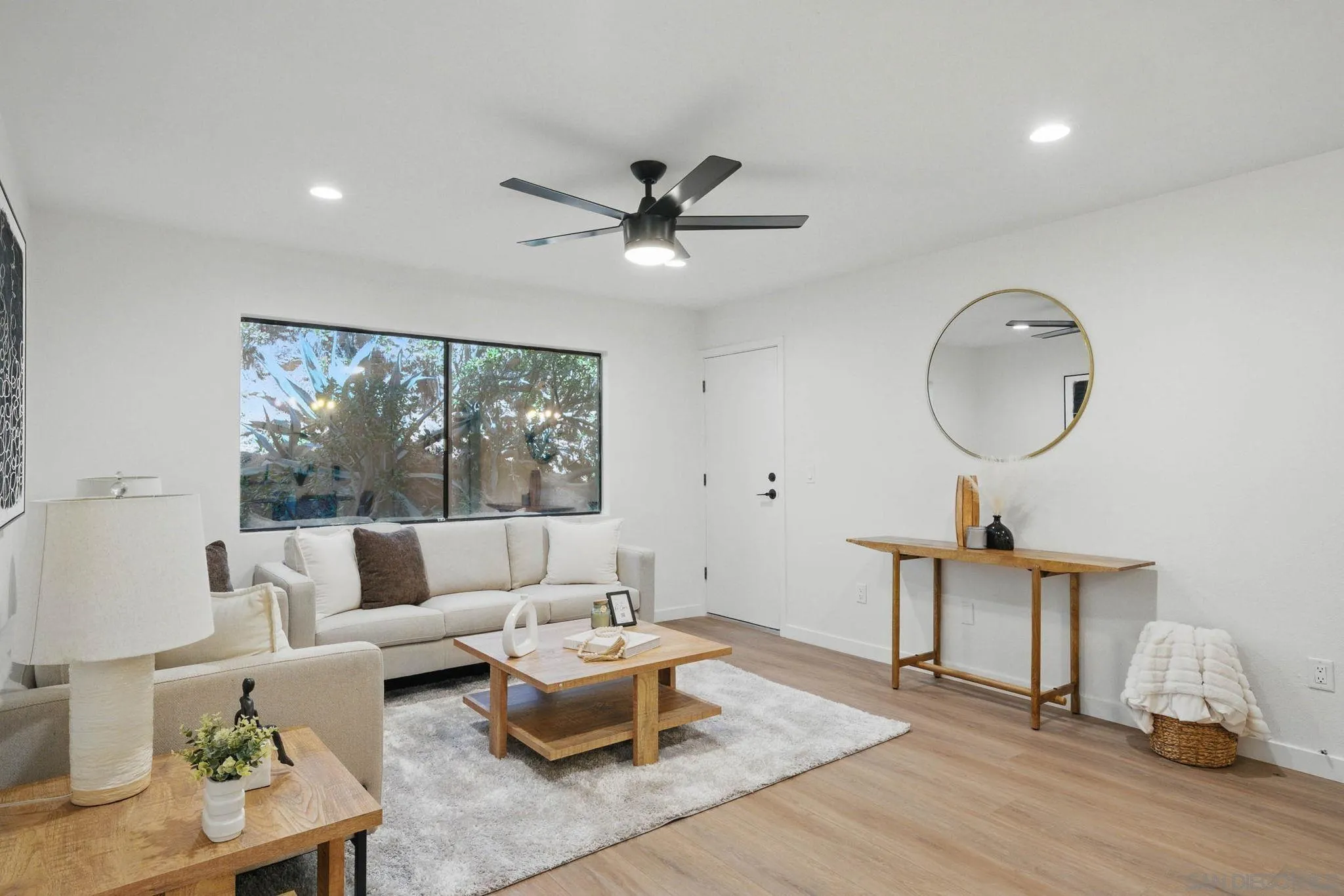 Photo #3: 250035147 Listing 
