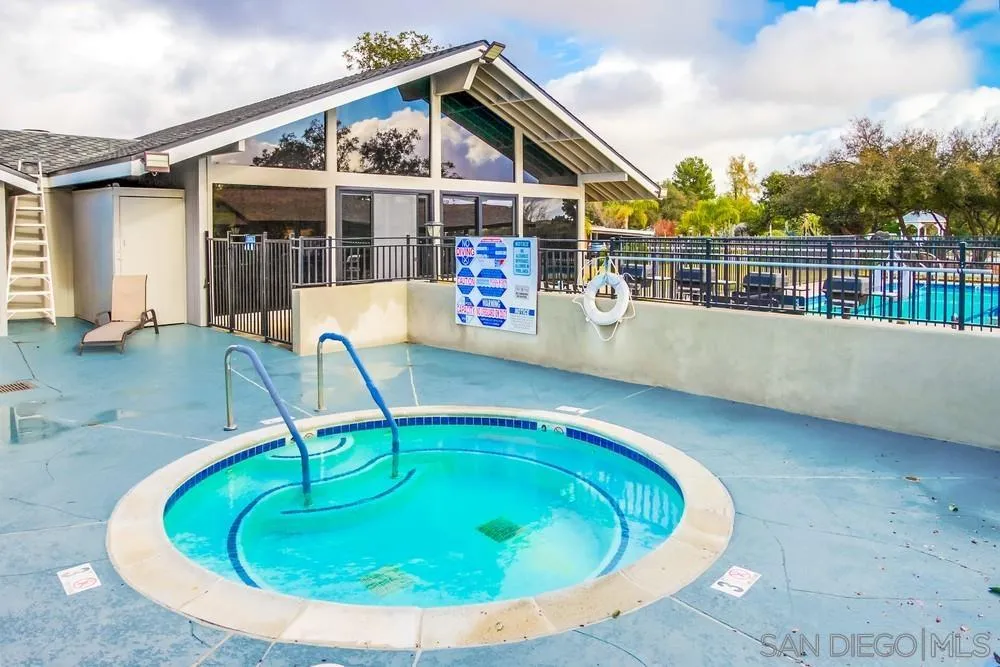 https://cdn.realtyfeed.com/cdn/127/250035156/9306f725b77063f87e37a5af60f181d5.webp