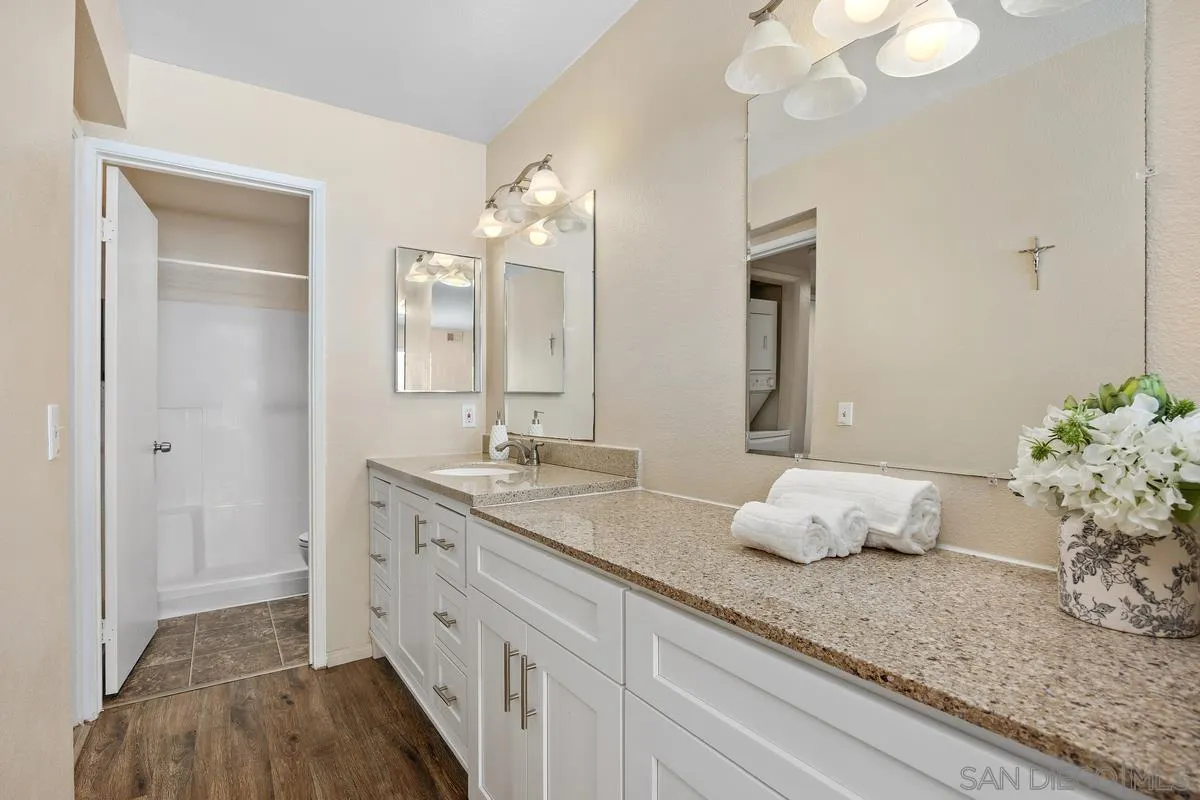 Photo #13: 250035157 Listing: Photo #13
