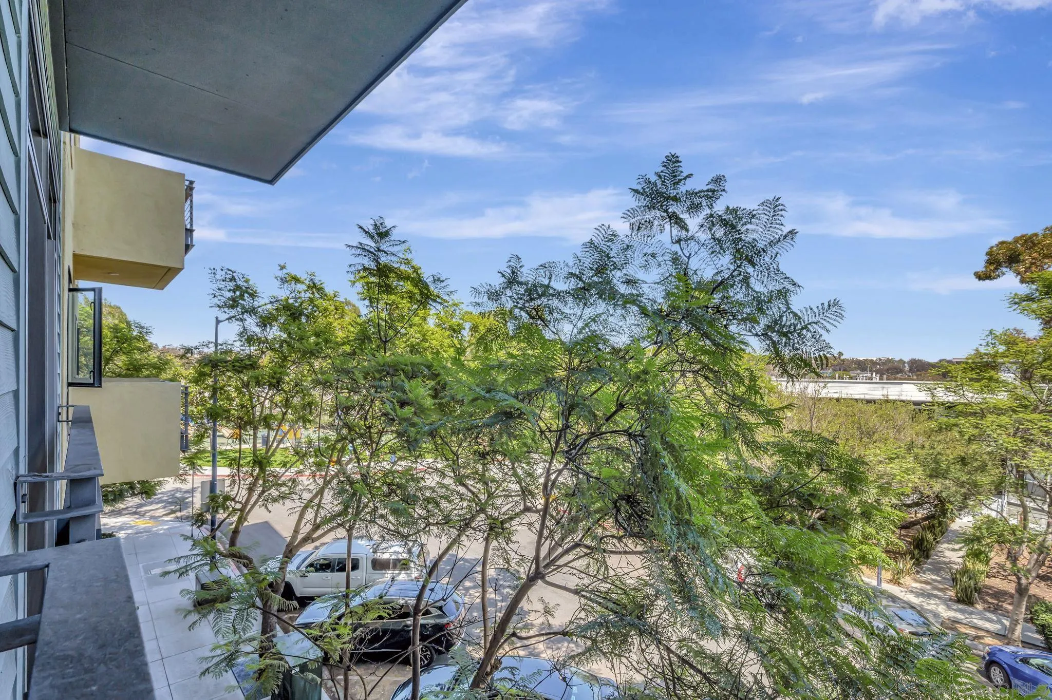 https://cdn.realtyfeed.com/cdn/127/250035158/200f5c1a9e271fbd6d6605115c2449bd.webp