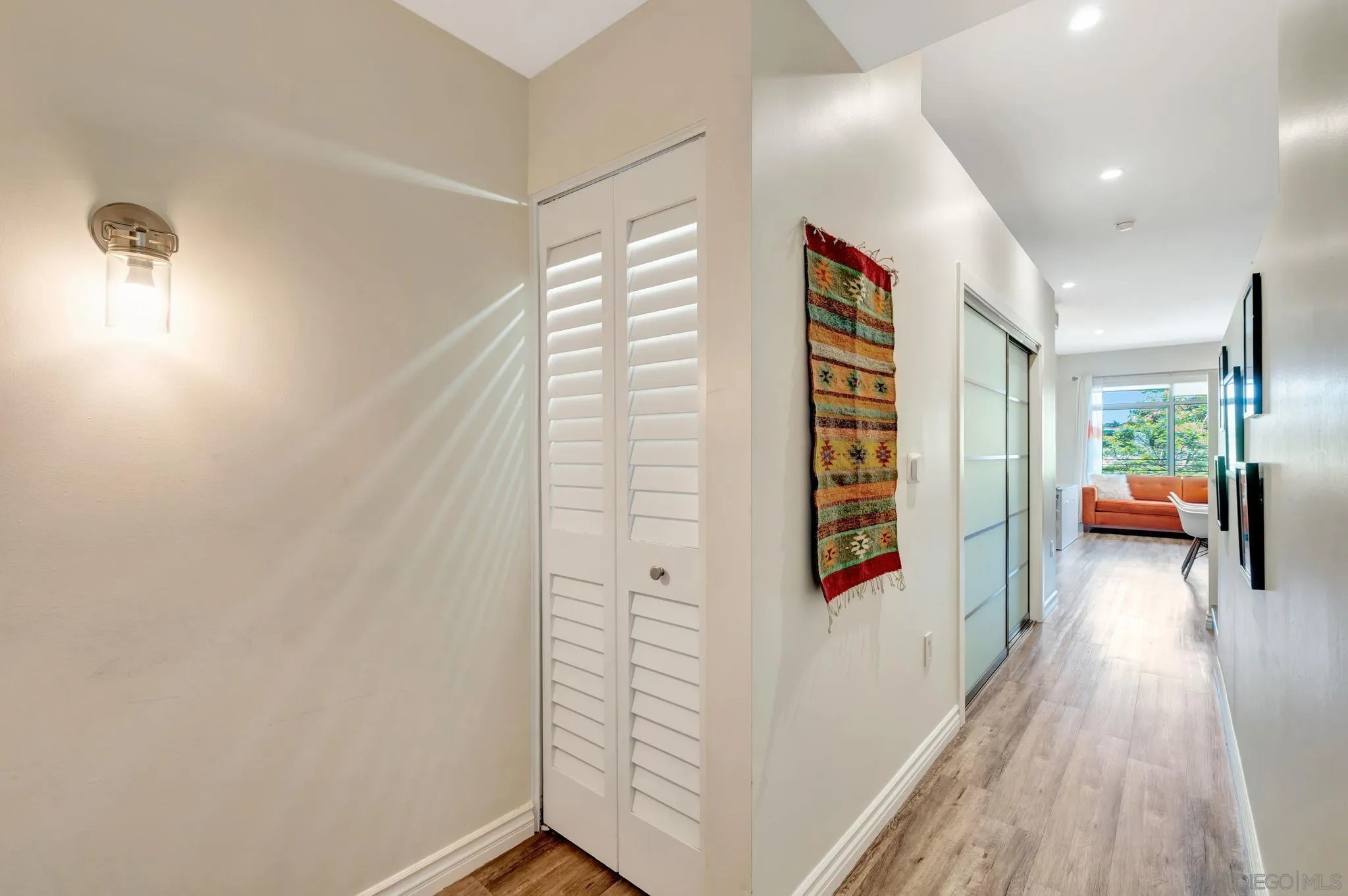 https://cdn.realtyfeed.com/cdn/127/250035158/24325f94f7f617ee03186bb2b0de8d2d.webp