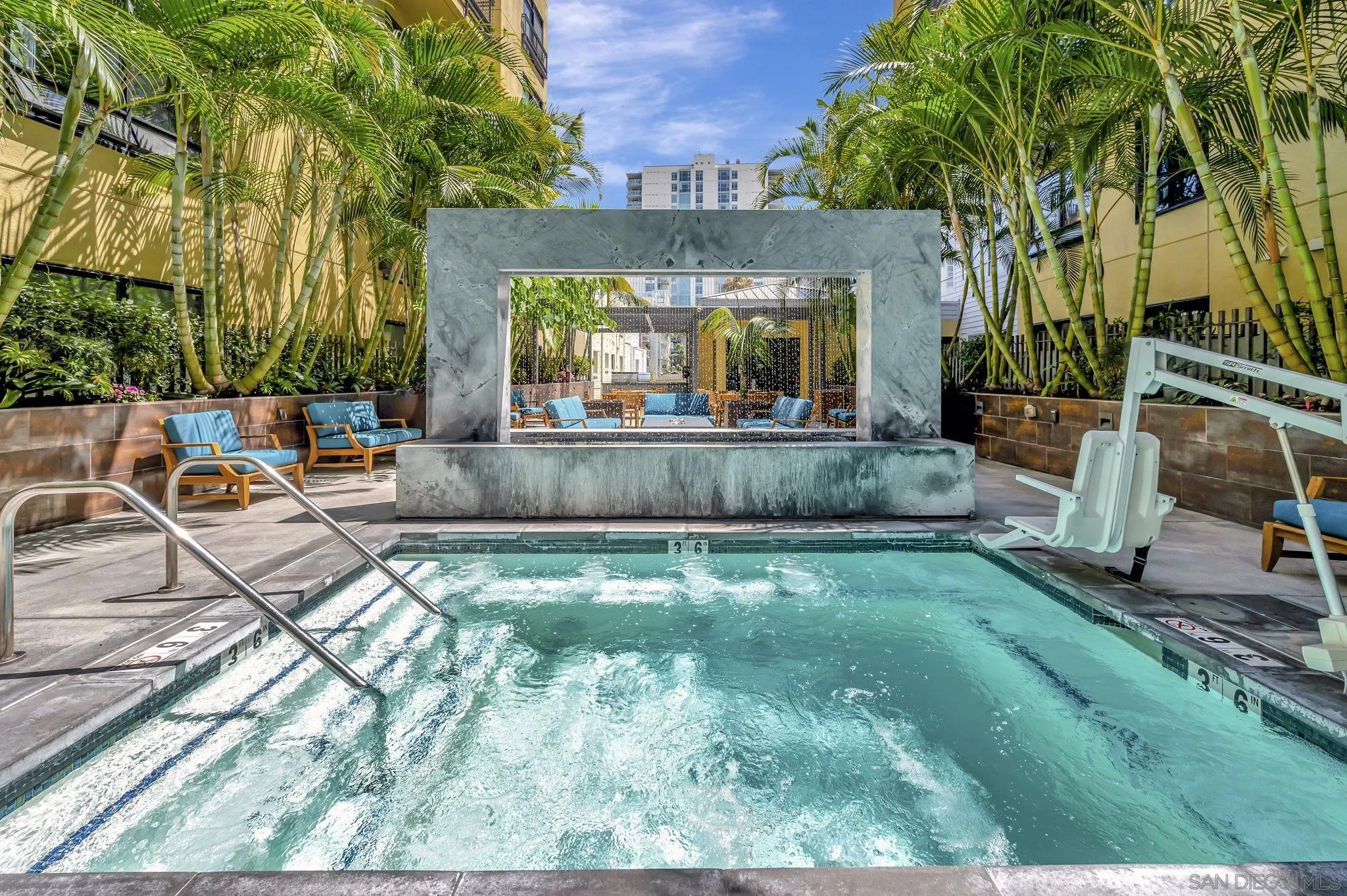 https://cdn.realtyfeed.com/cdn/127/250035158/9c97a526adf2f045c83b1cef130c947f.webp