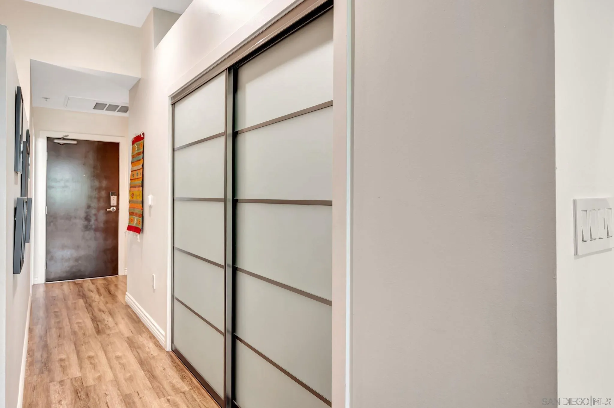 https://cdn.realtyfeed.com/cdn/127/250035158/a2506e5257c758dee0d73b6c3a05d157.webp