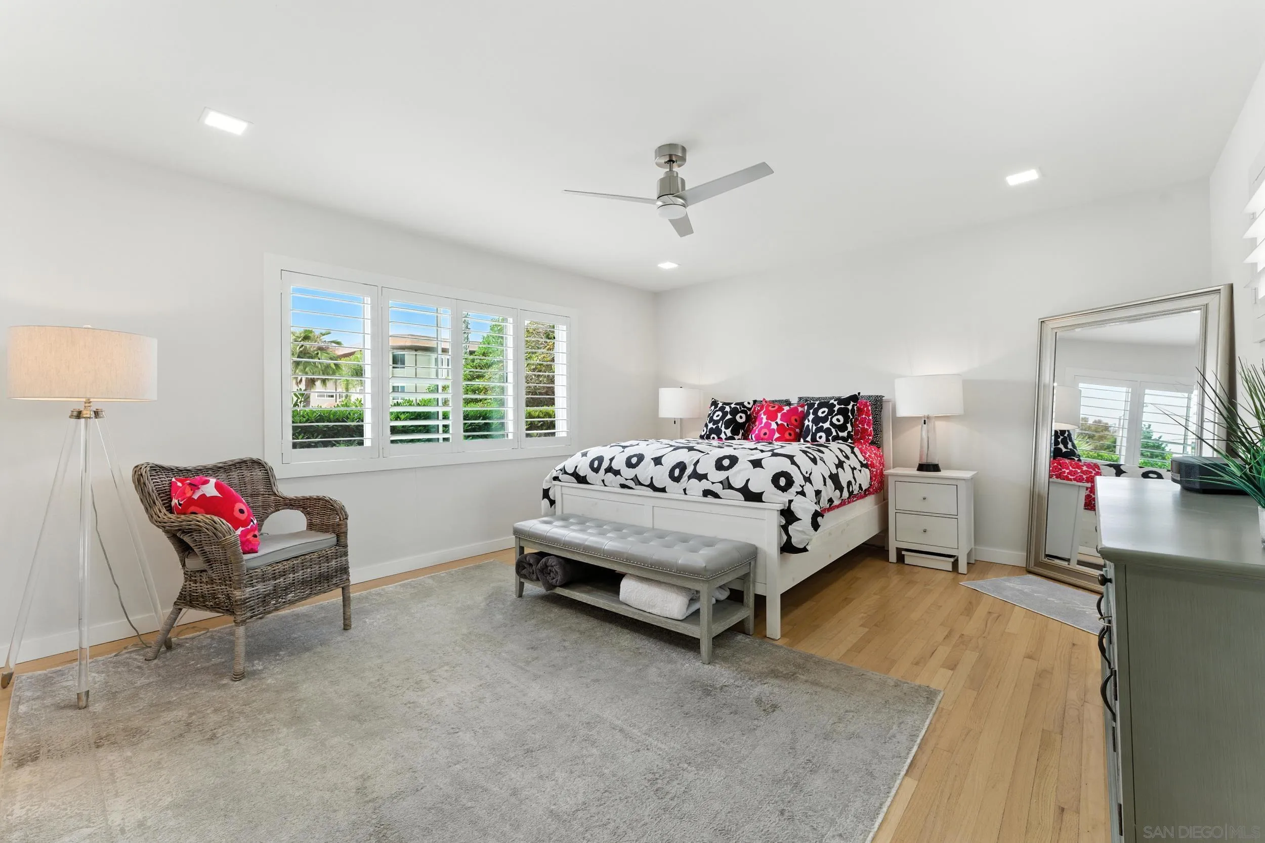 Photo #4: 250035161 Listing 