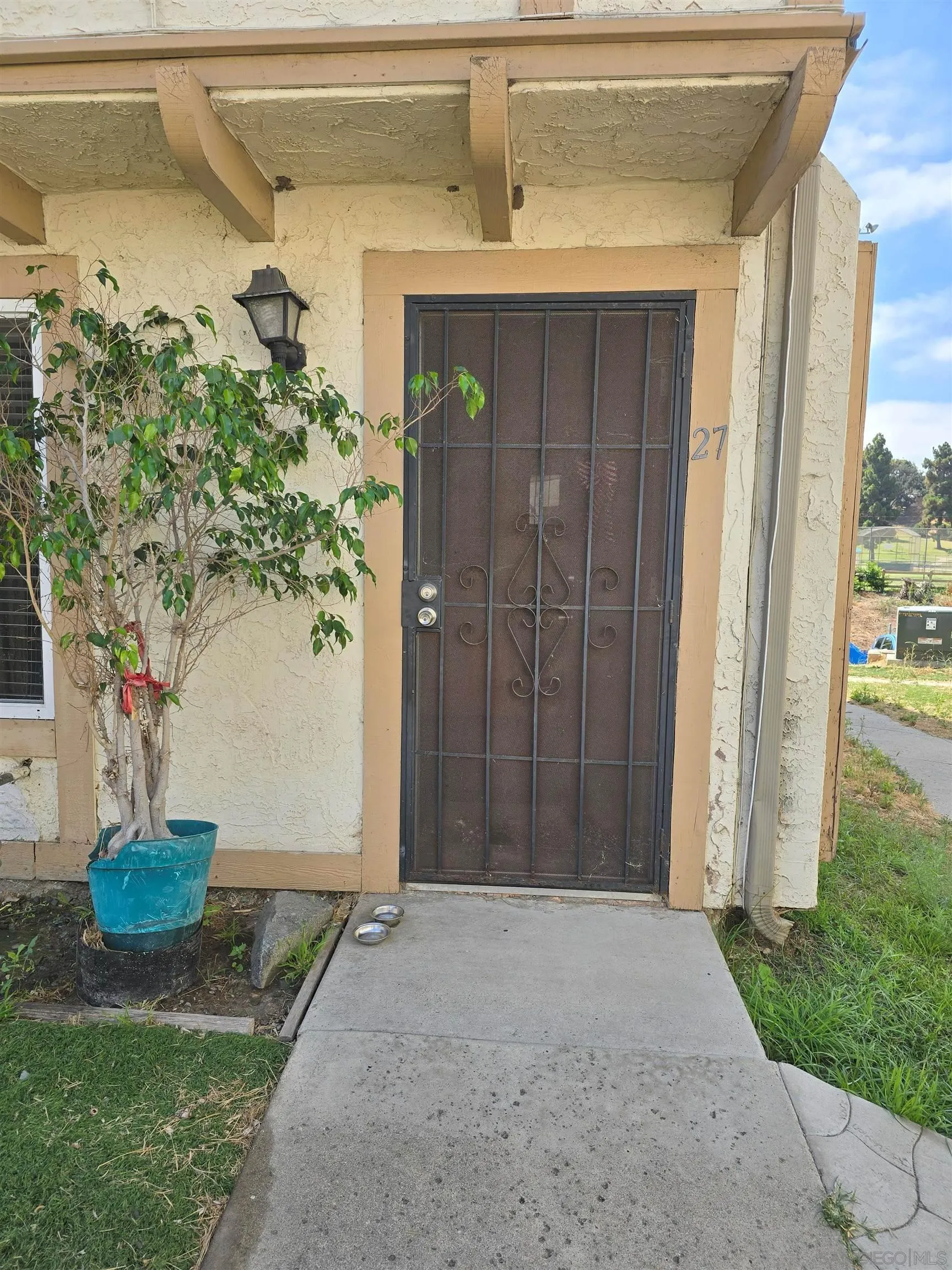 Photo #2: 250035172 Listing 