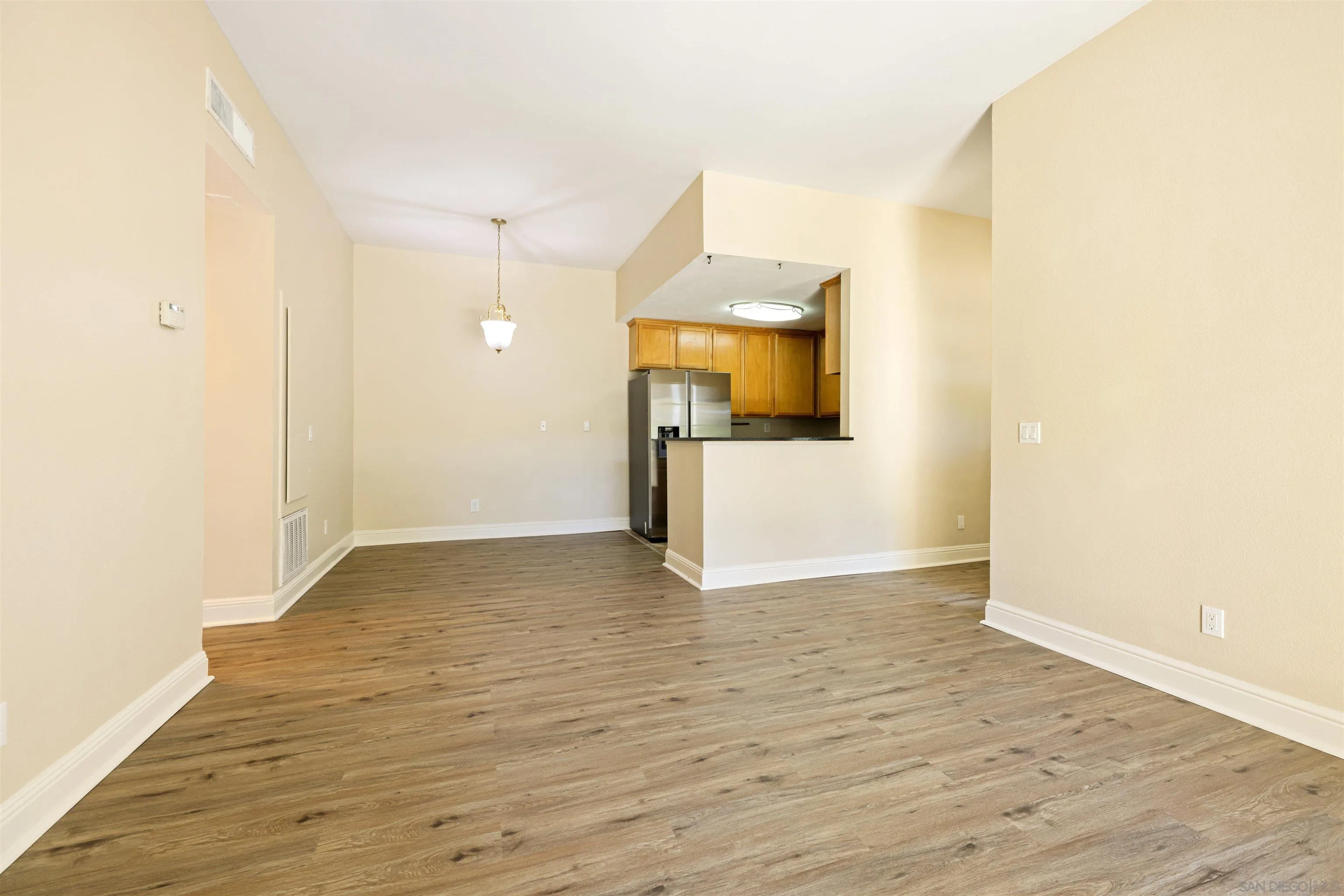 Photo #13: 250035174 Listing: Photo #13
