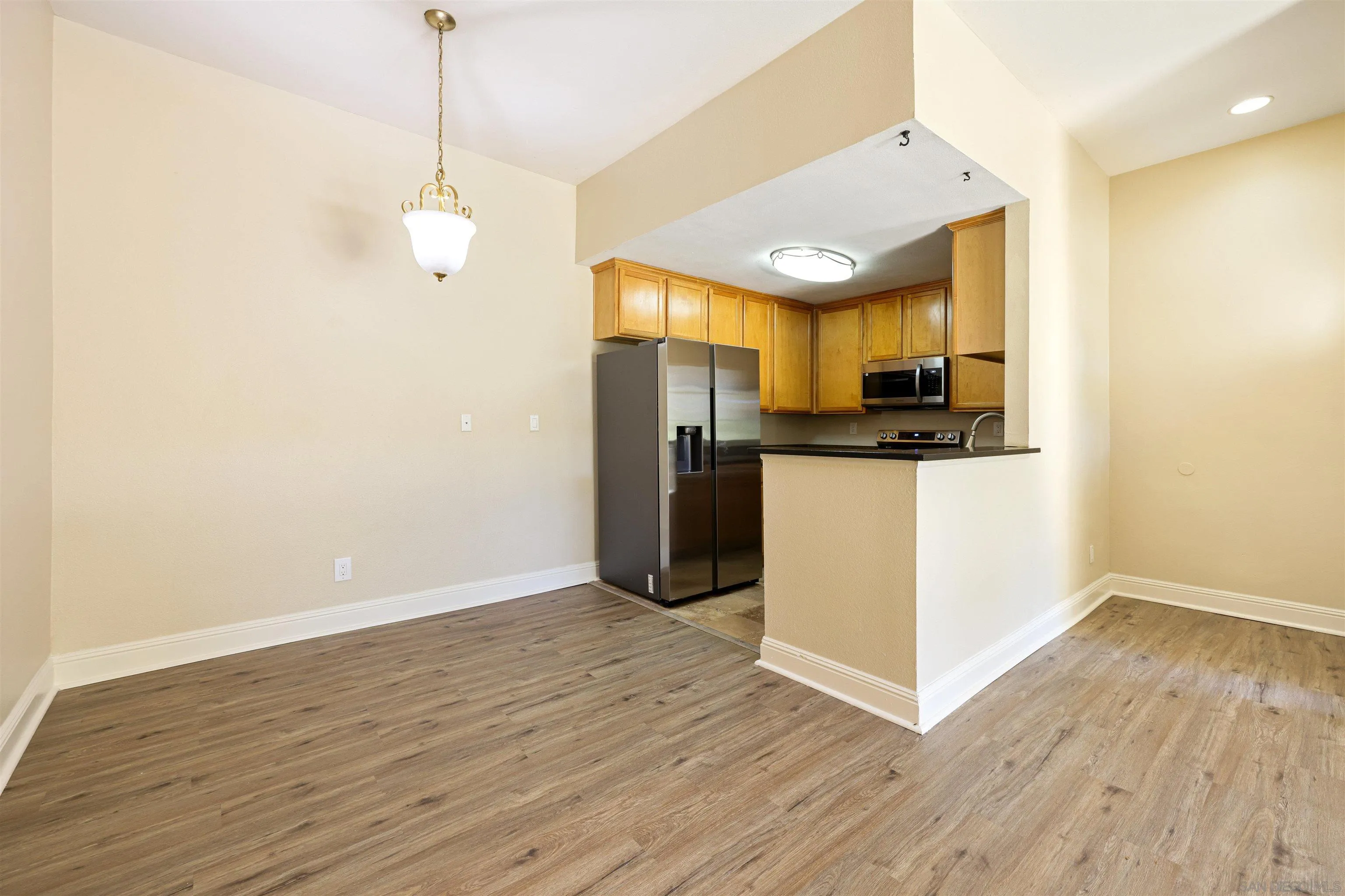 Photo #14: 250035174 Listing: Photo #14