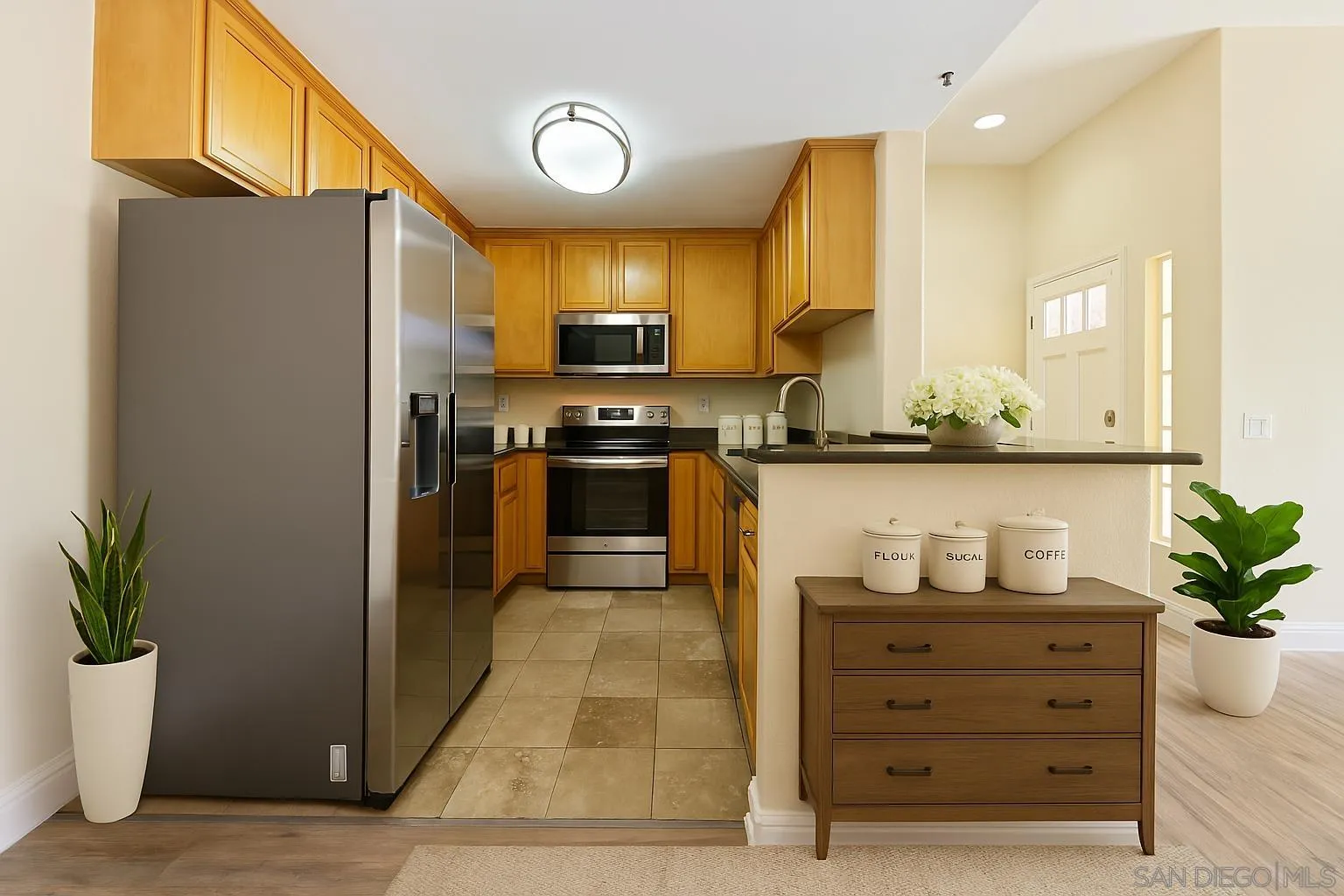Photo #4: 250035174 Listing 