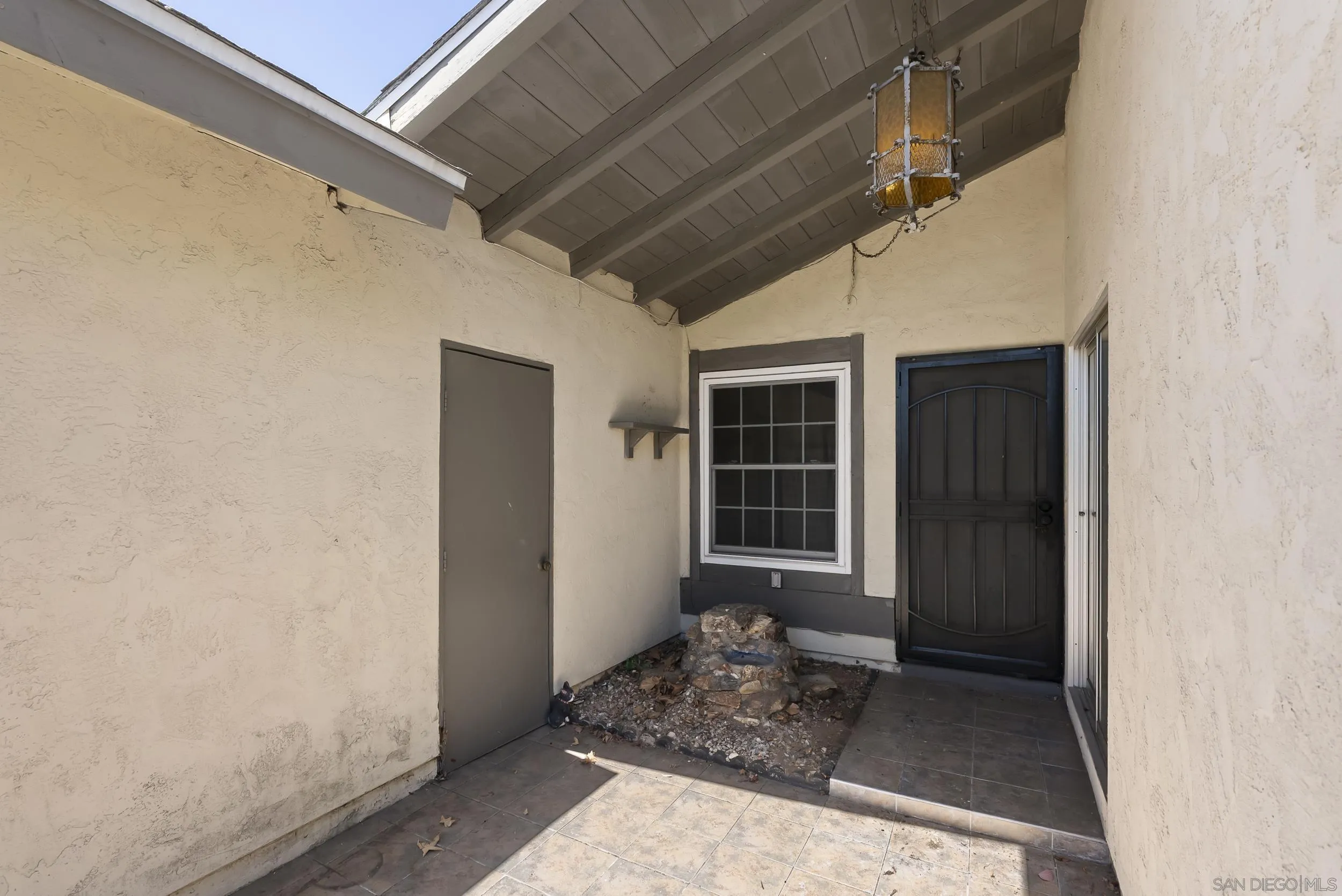 https://cdn.realtyfeed.com/cdn/127/250035175/918d2305ac5f4bc21e5836a18fe4a875.webp