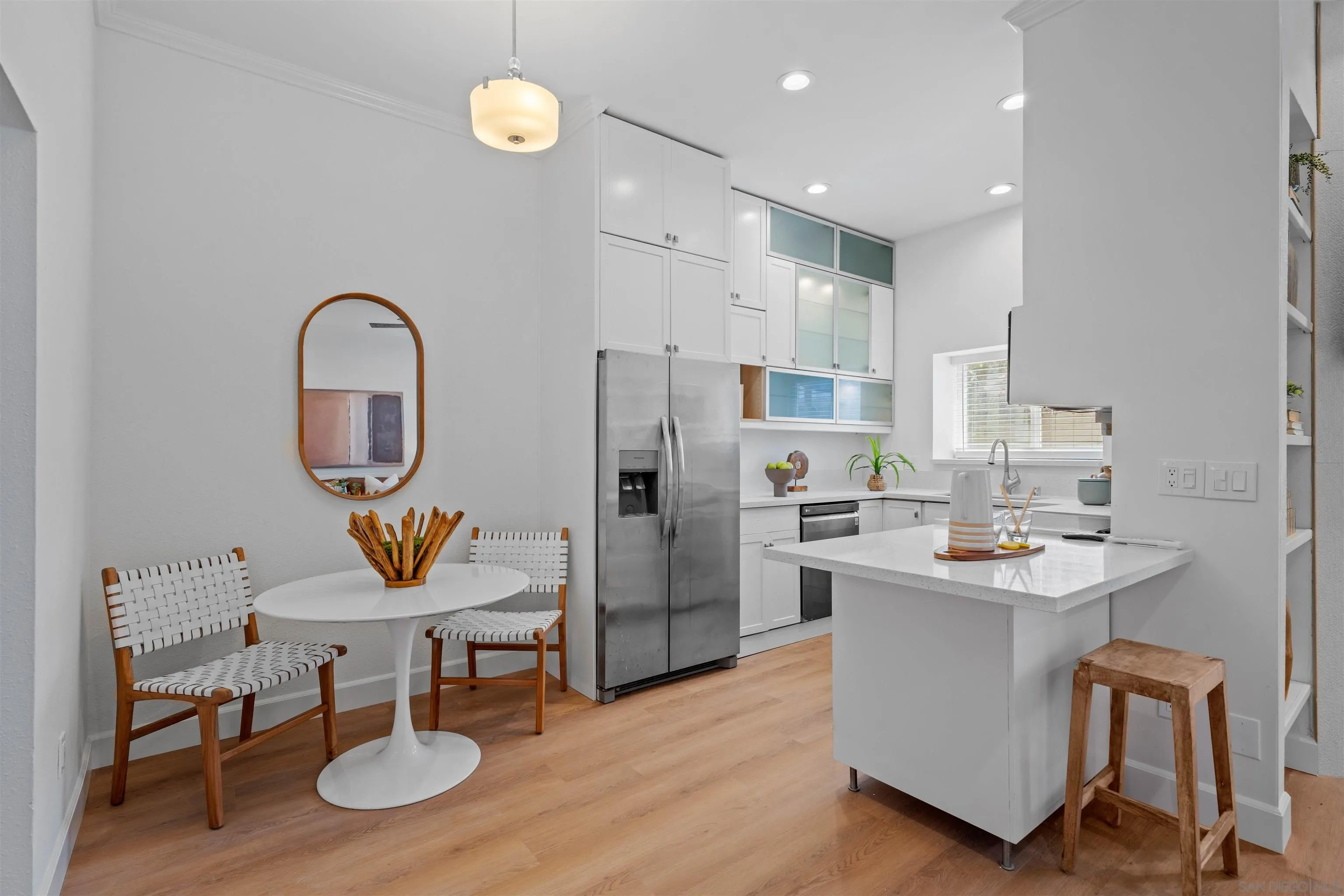 Photo #4: 250035176 Listing 