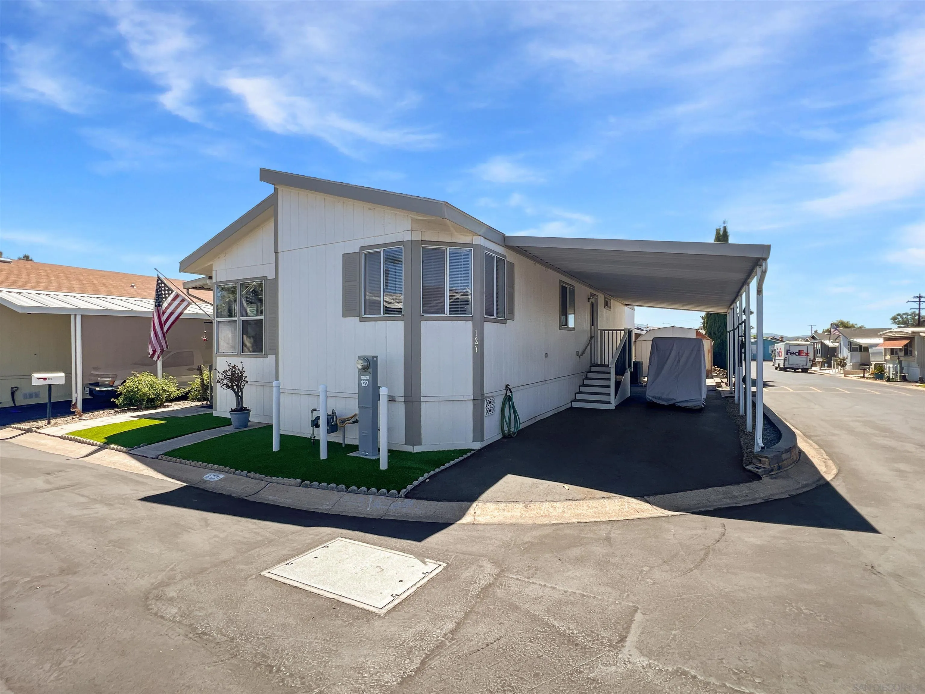 https://cdn.realtyfeed.com/cdn/127/250035182/358ddc7e0e6f295862f07393a25f1726.webp