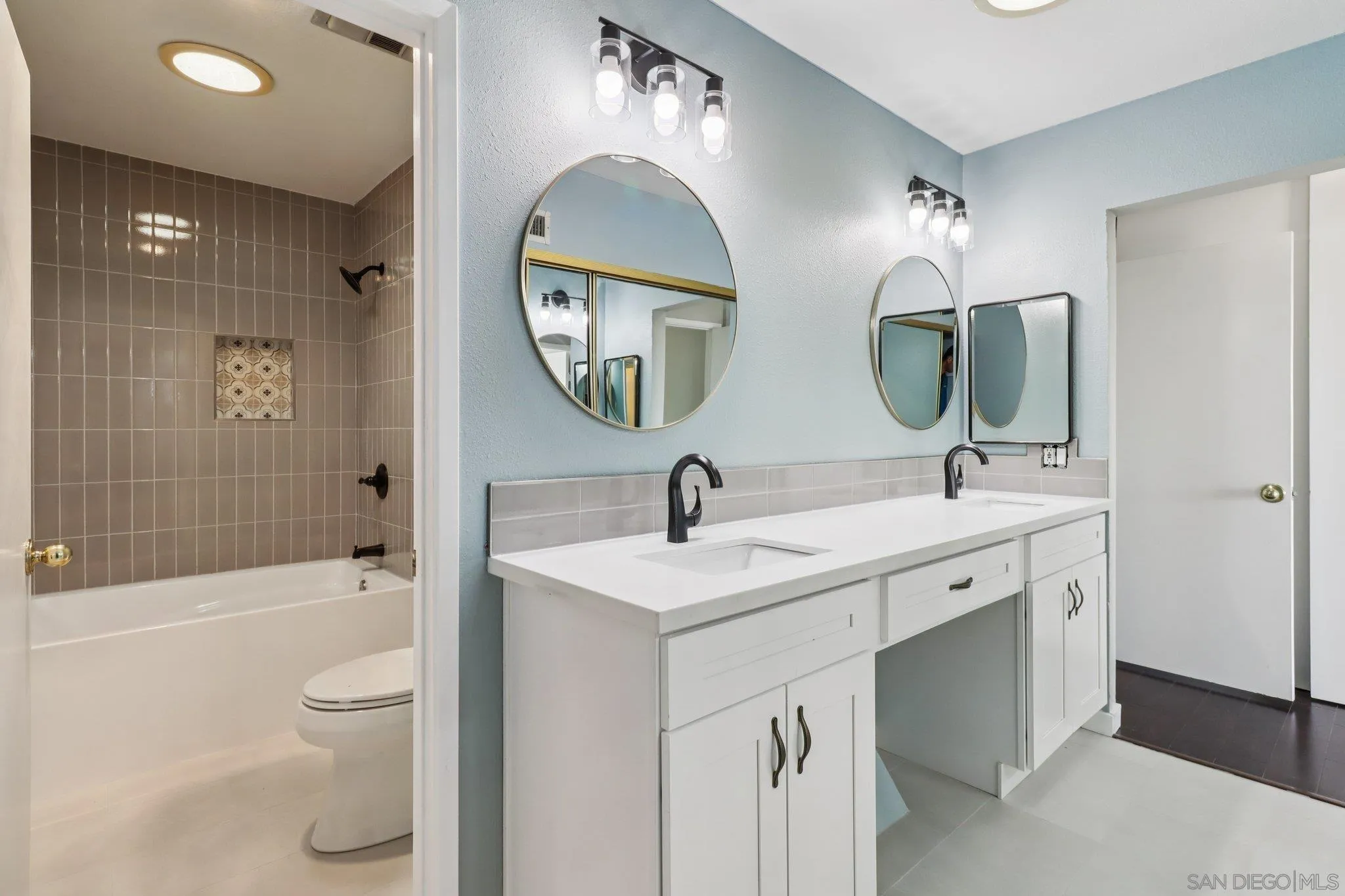 Photo #28: 250035184 Listing: Photo #28