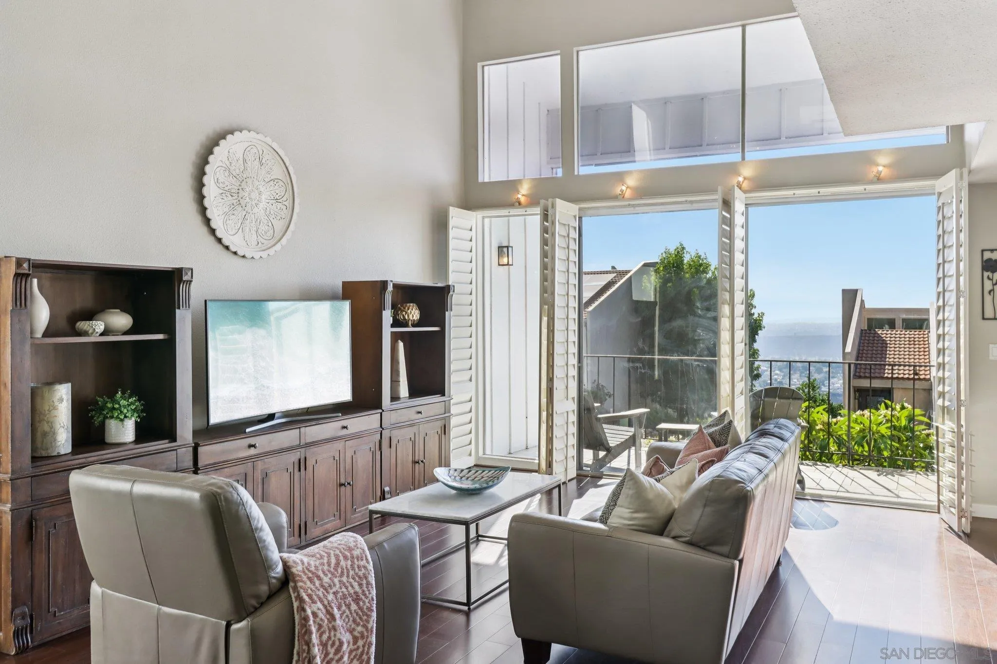 Photo #3: 250035184 Listing 