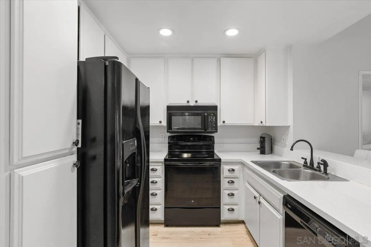 Photo #11: 250035186 Listing: Photo #11