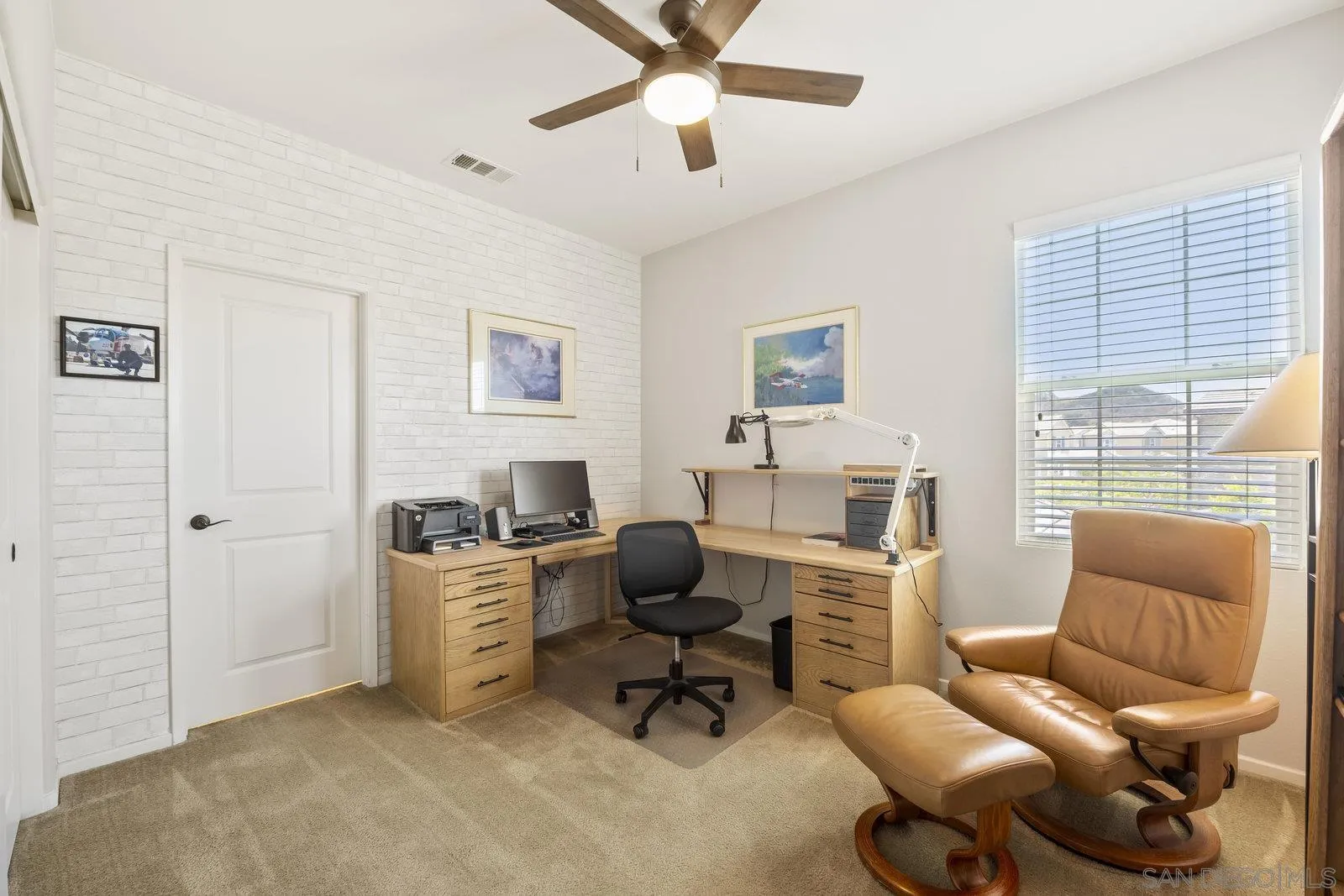 https://cdn.realtyfeed.com/cdn/127/250035193/482b150393effcd89b9fd5fe9bed810e.webp