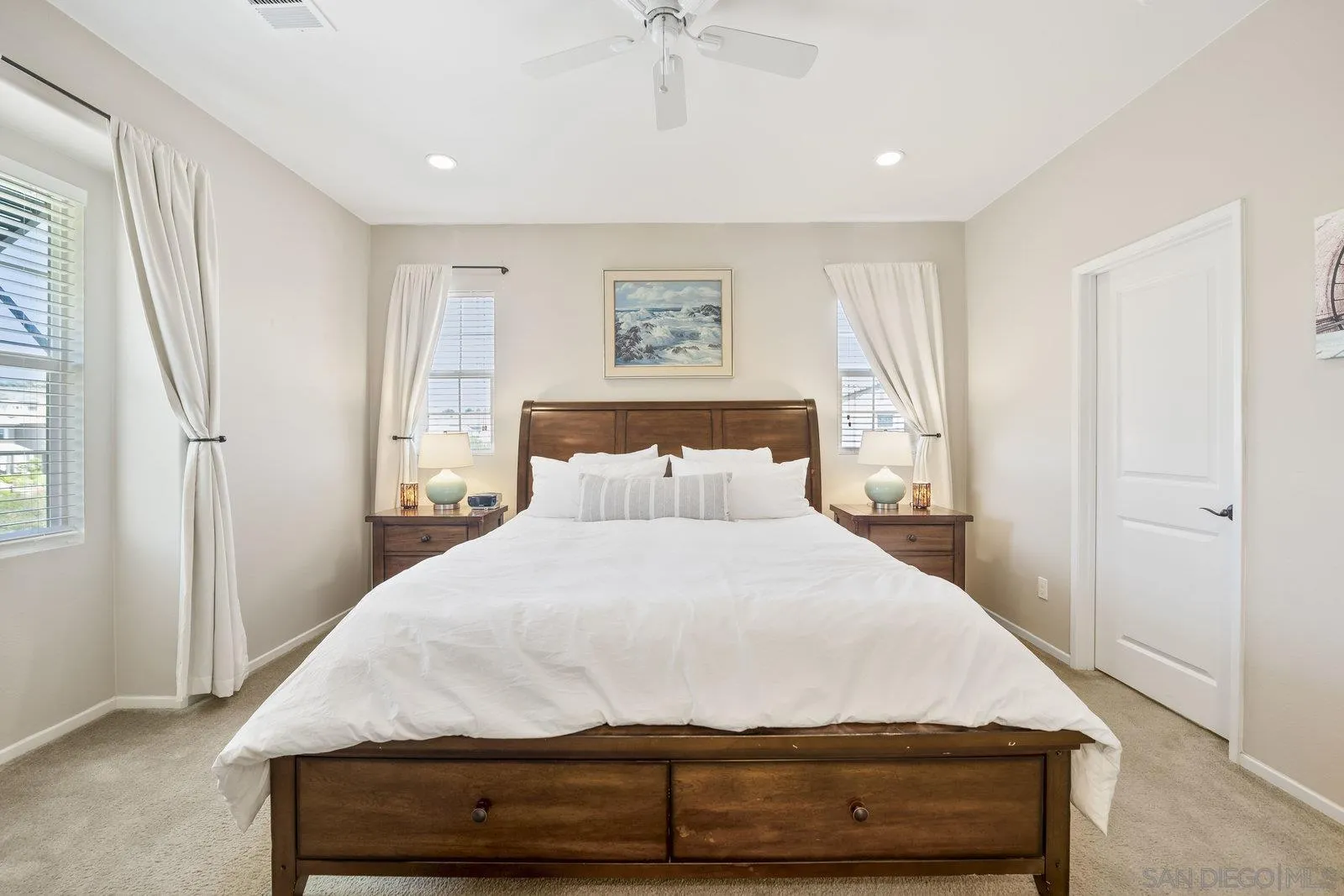 https://cdn.realtyfeed.com/cdn/127/250035193/b064e6c41d3c0b126e149e2225df9a48.webp