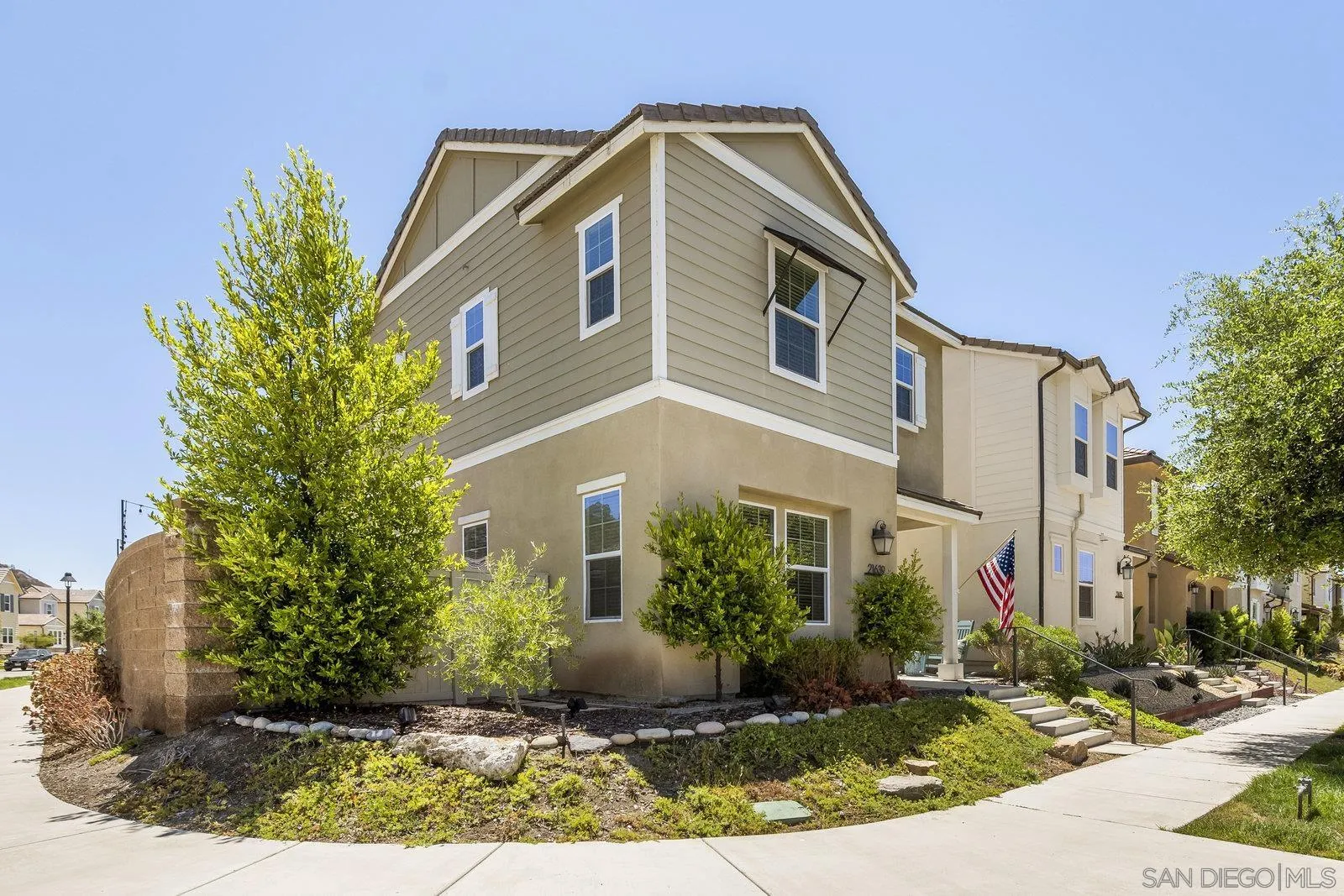 https://cdn.realtyfeed.com/cdn/127/250035193/d665e3d9dec39a73d892e5beb8ae9491.webp