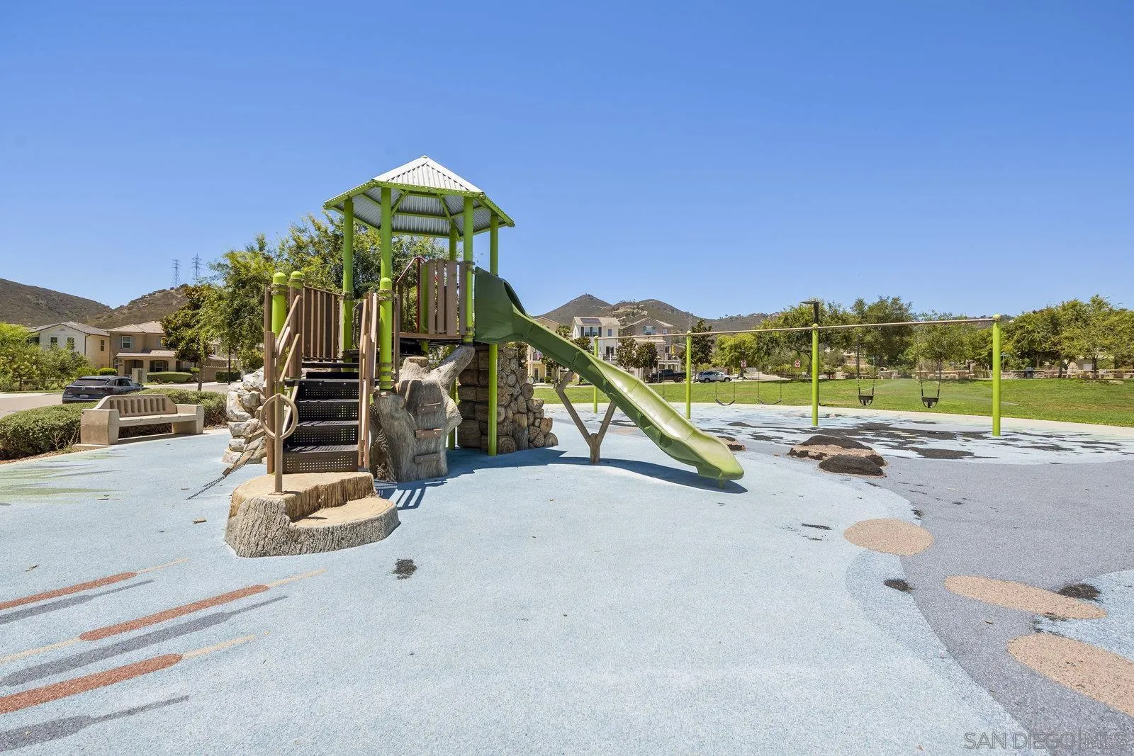 https://cdn.realtyfeed.com/cdn/127/250035193/d805f5a2f6f47f12328915c17537785e.webp