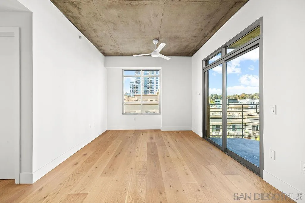 Photo #12: 250035196 Listing: Photo #12