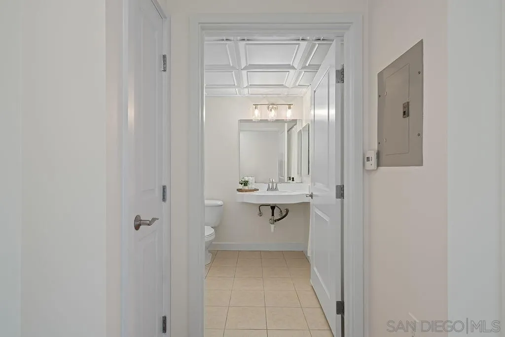 https://cdn.realtyfeed.com/cdn/127/250035198/14af8292f54b2d5effa1ddecb652d3b3.webp