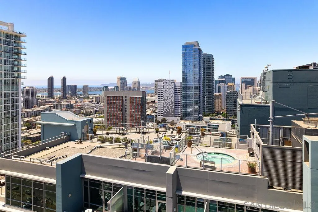 https://cdn.realtyfeed.com/cdn/127/250035198/40ec708be029ebfebf2b2b4035e2507d.webp