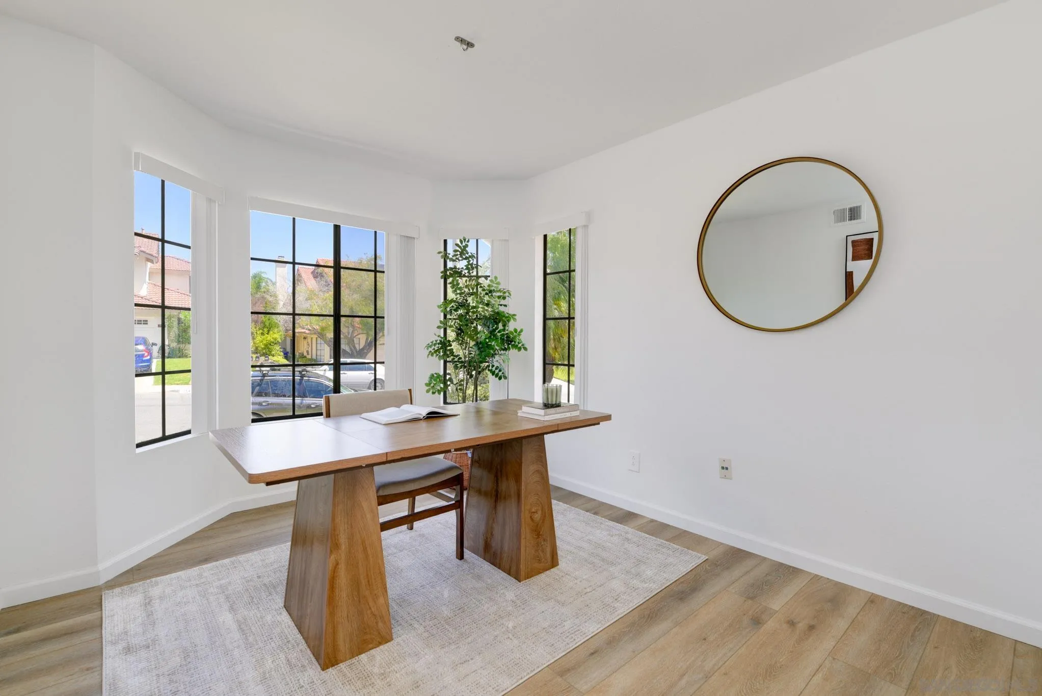 Photo #11: 250035202 Listing: Photo #11