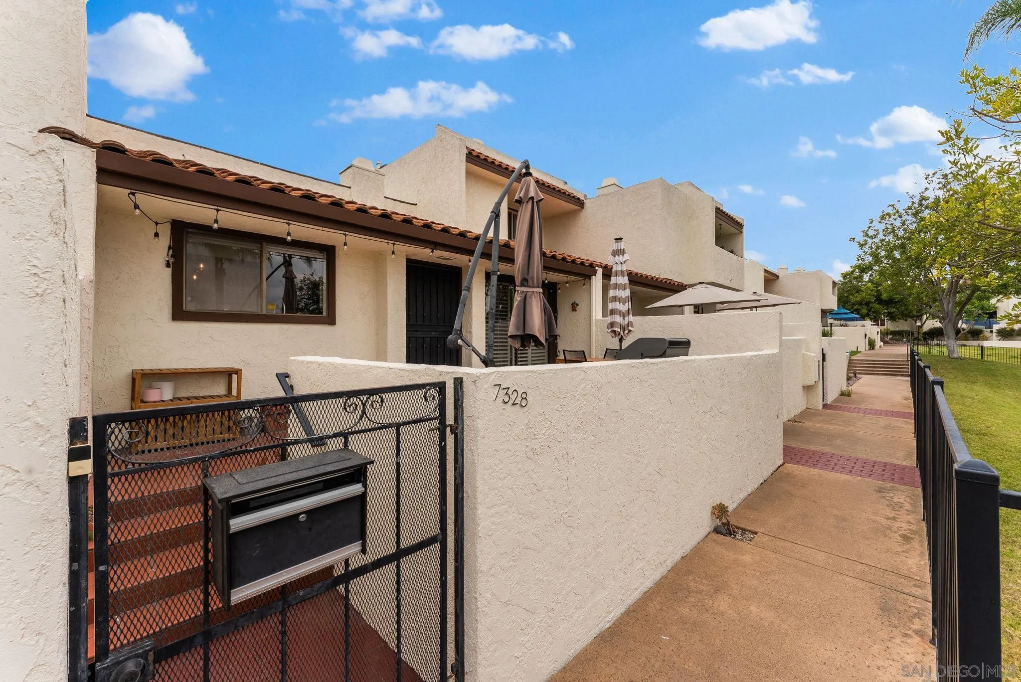 Photo #3: 250035207 Listing 