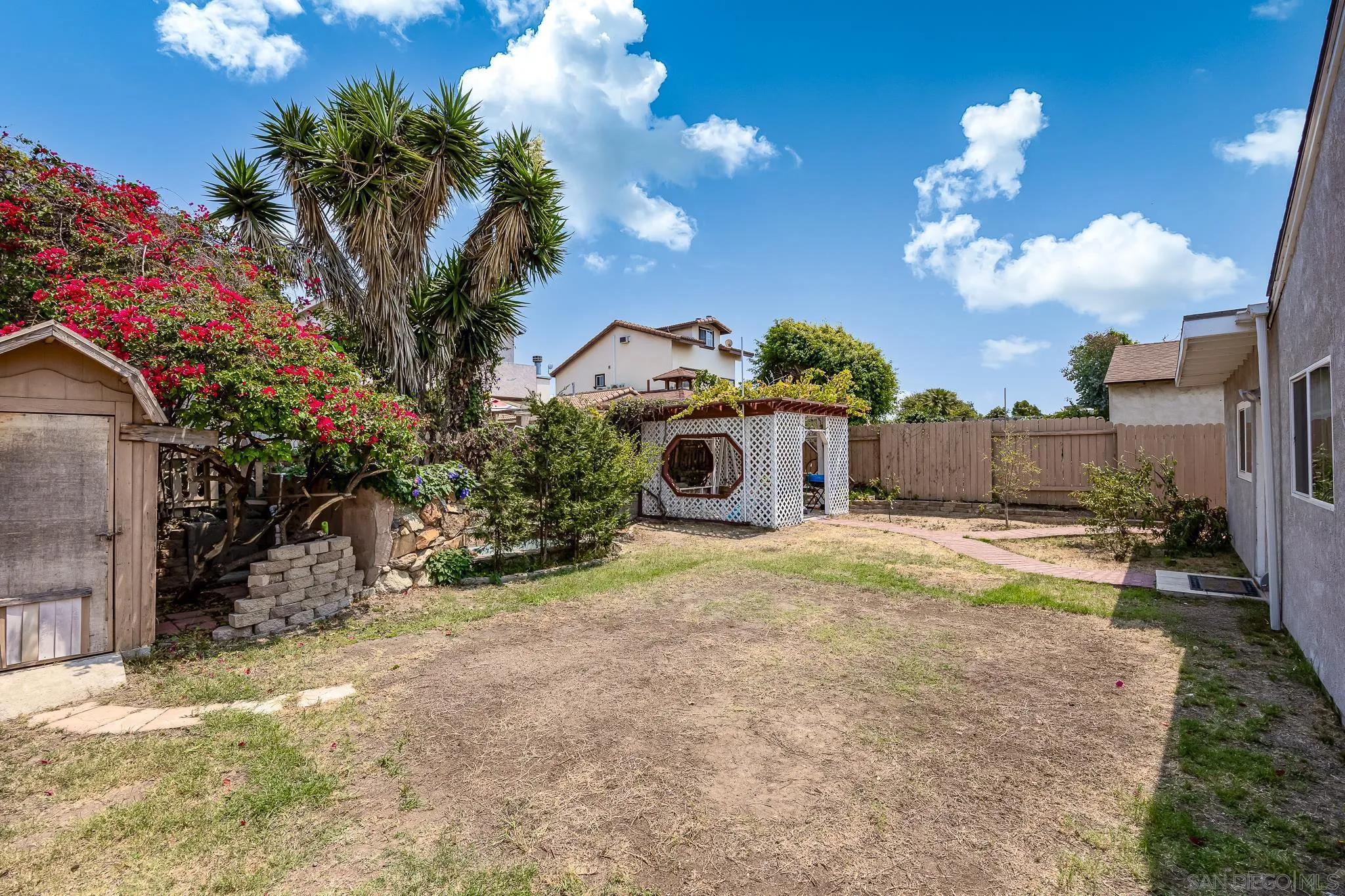https://cdn.realtyfeed.com/cdn/127/250035208/c328d5eb8443ef451ea820f38899cce8.webp