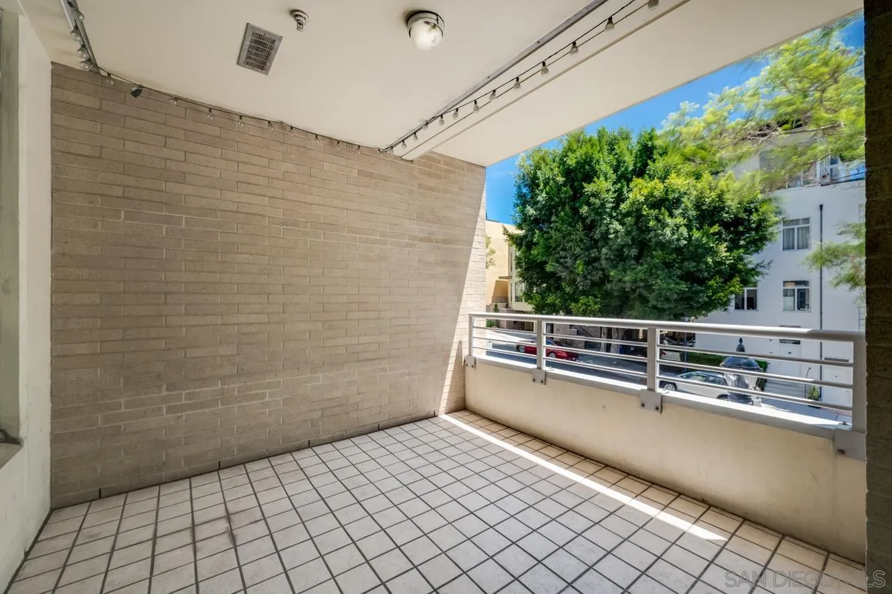 Photo #6: 250035216 Listing 
