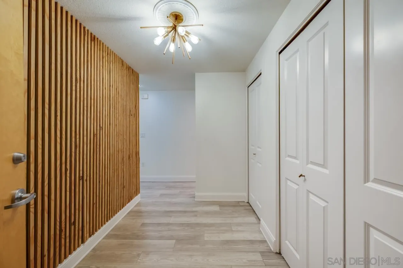 Photo #3: 250035216 Listing 