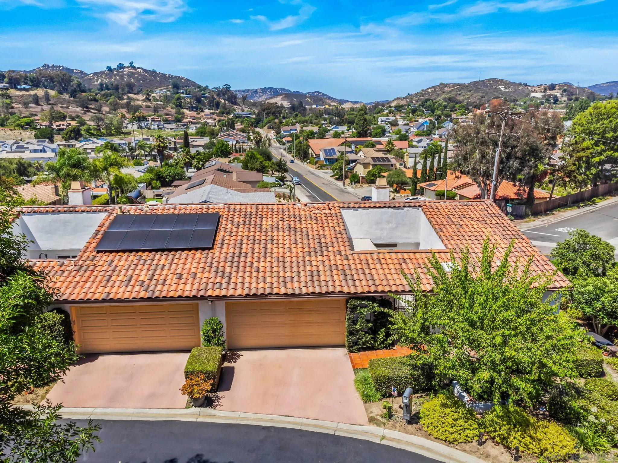 https://cdn.realtyfeed.com/cdn/127/250035217/0e3669d3dedcc9c3a9c63fbb348328ae.webp