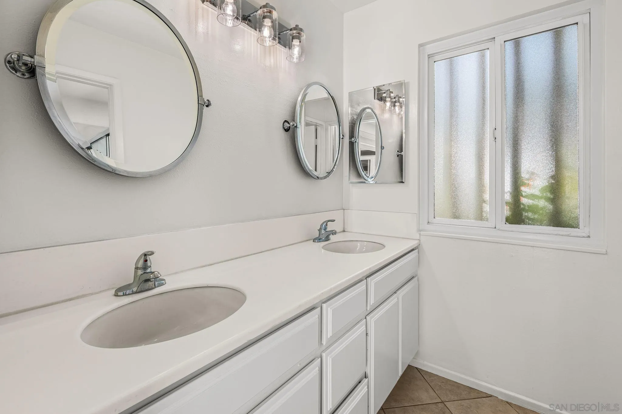 Photo #16: 250035217 Listing: Photo #16