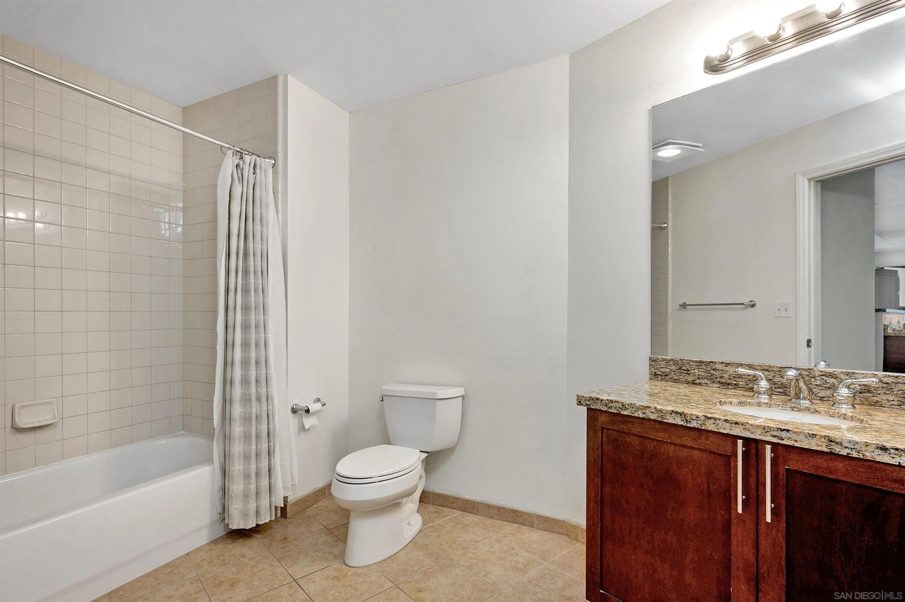 Photo #6: 250035219 Listing 
